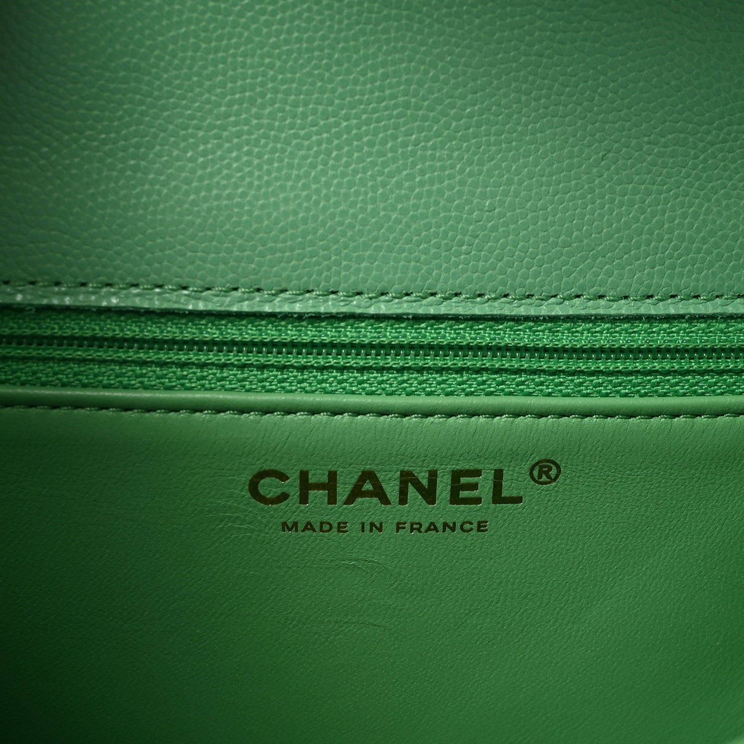 Caviar Quilted Medium Sweet Classic Flap Green