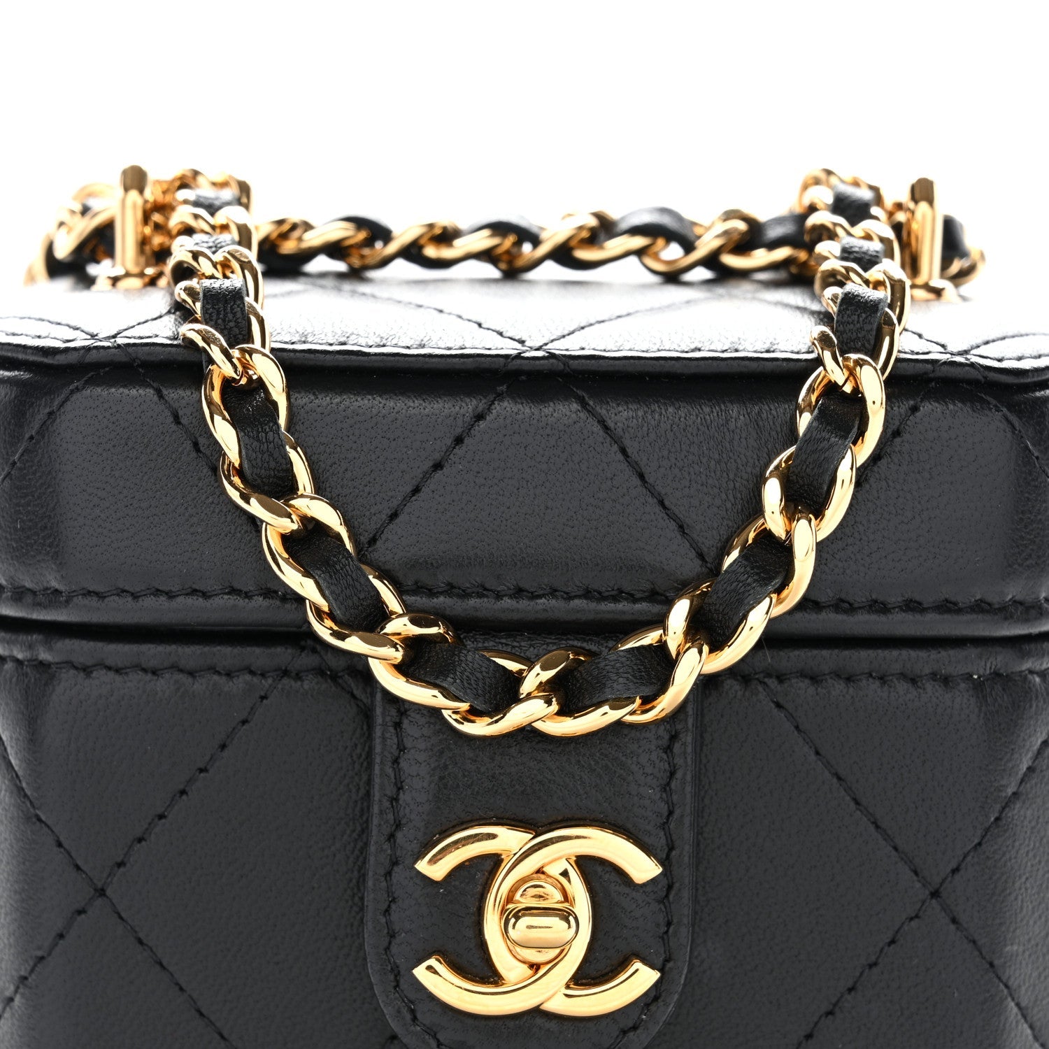 Lambskin Quilted Vanity Clutch With Chain Black