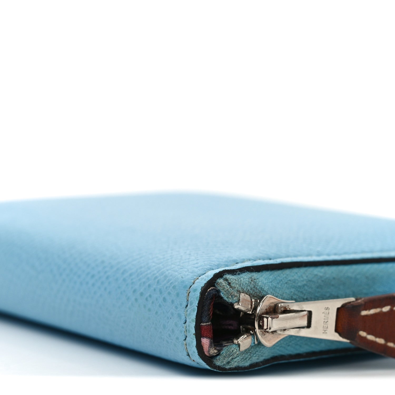 Epsom Silk'In Compact Wallet Celeste