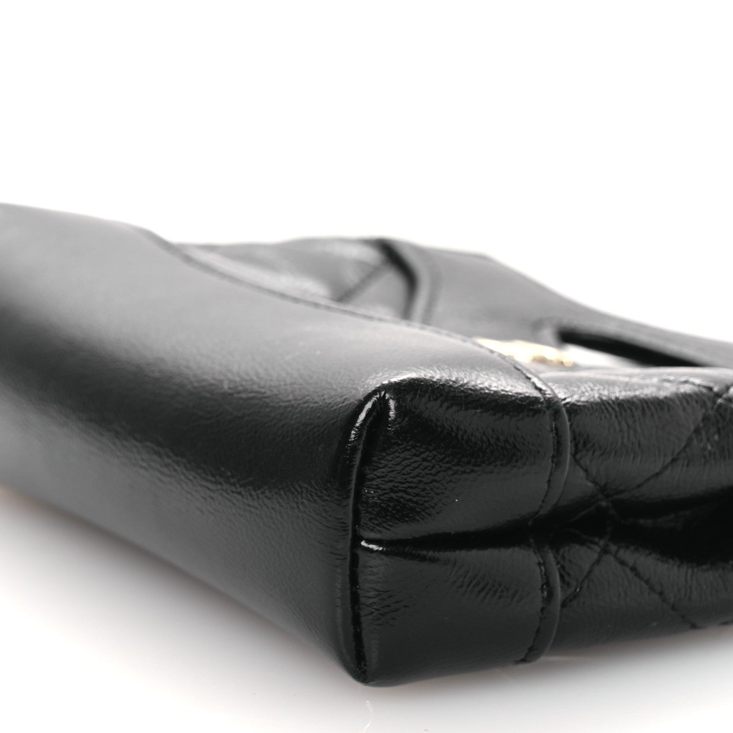 Shiny Lambskin Quilted Micro 31 Clutch With Chain Black