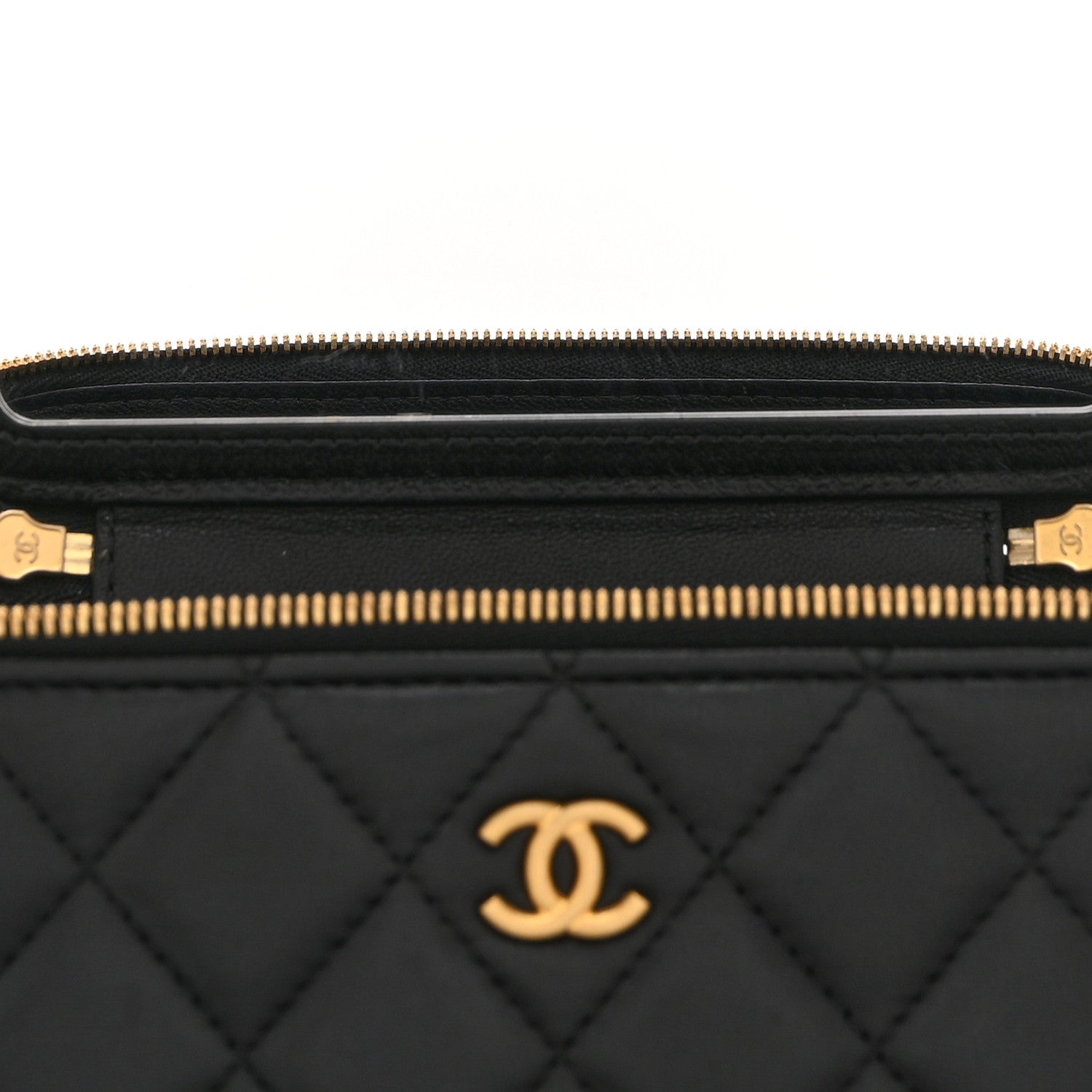Lambskin Enamel Quilted Small Coco Hearts Vanity Case With Chain Black