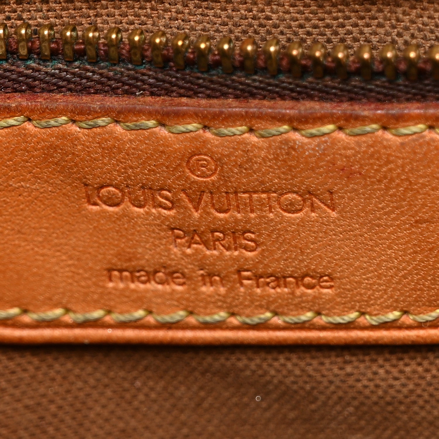 Monogram Batignolles Vertical