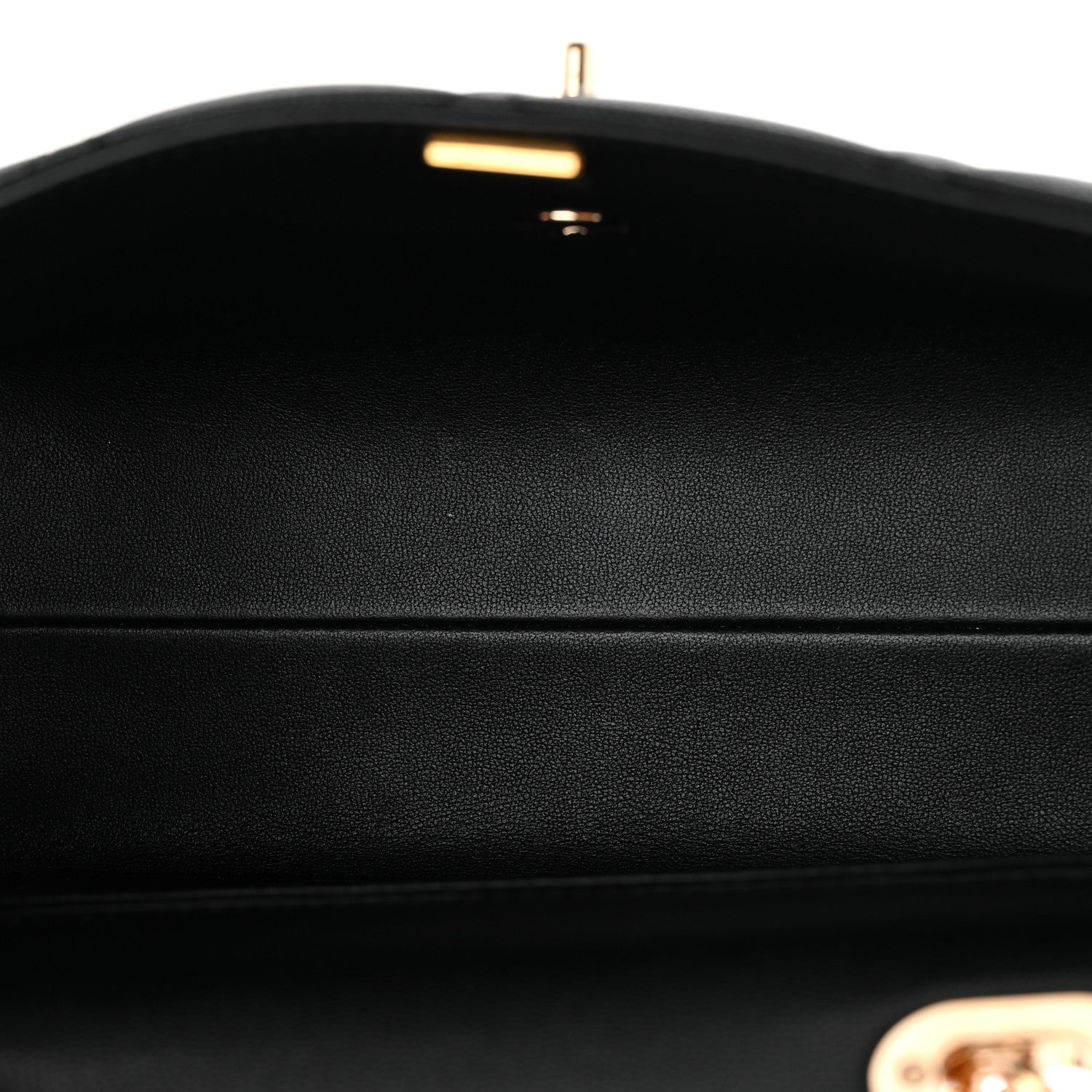 Caviar Quilted Medium Retro Twist Top Handle Flap Black