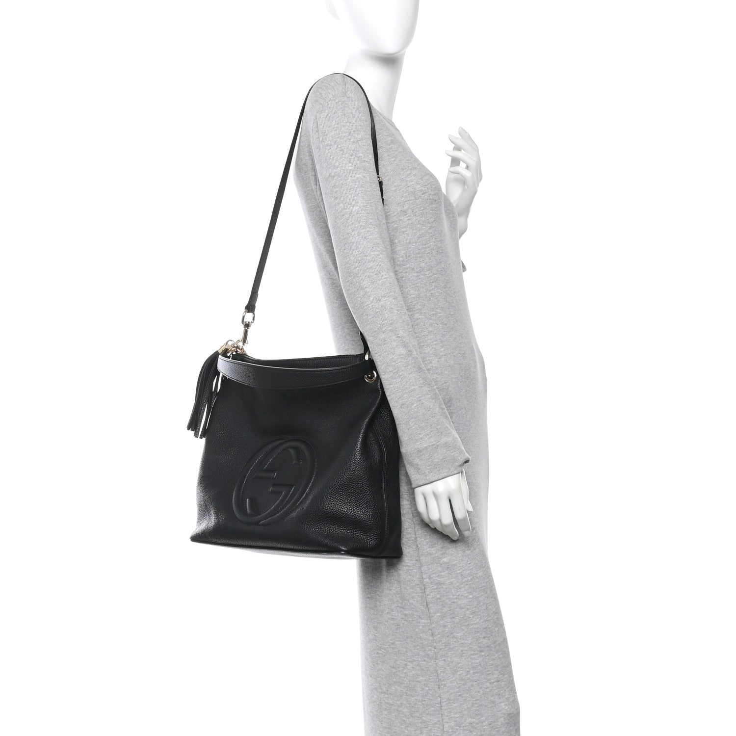Pebbled Calfskin Large Soho Hobo Black