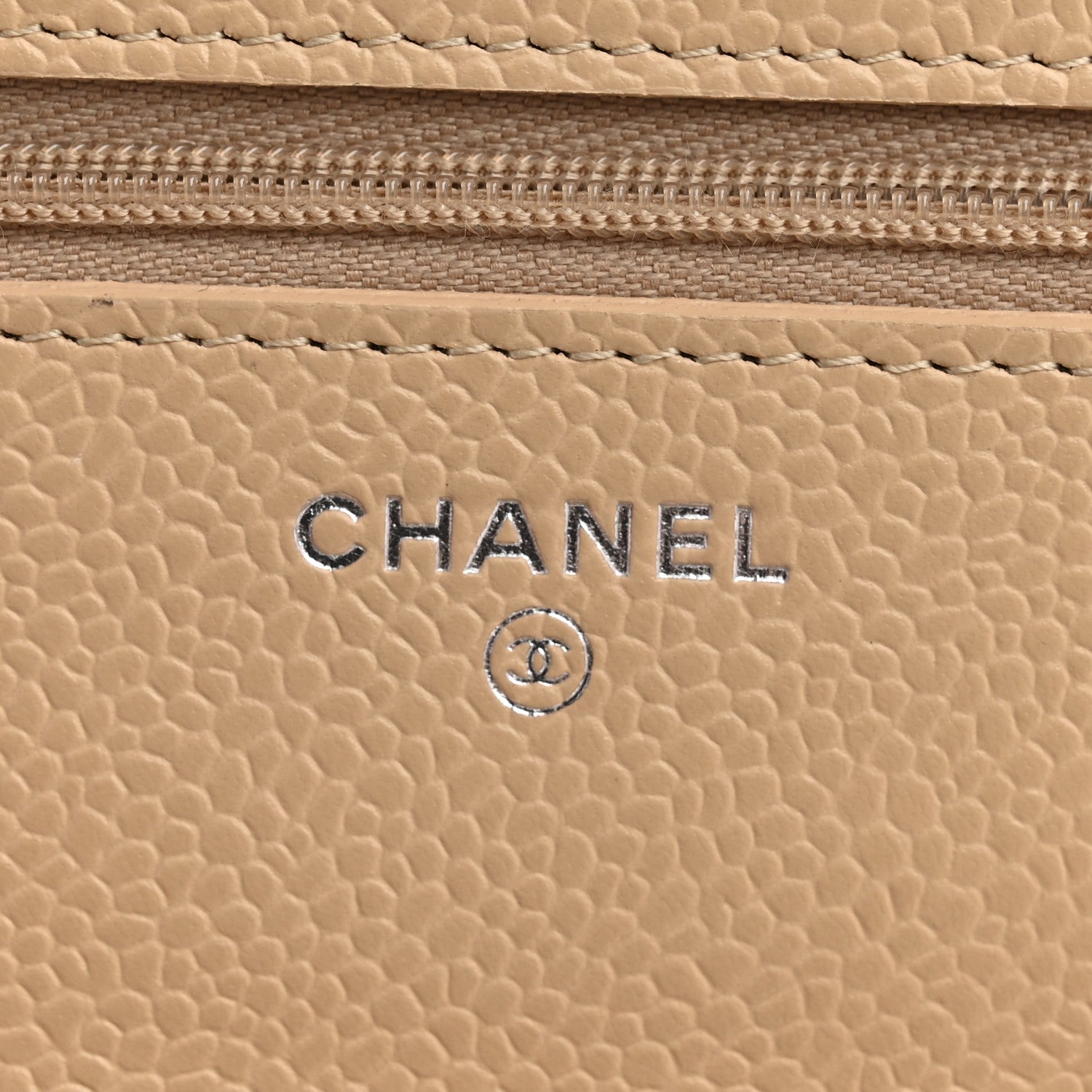 Caviar Quilted Wallet on Chain WOC Beige