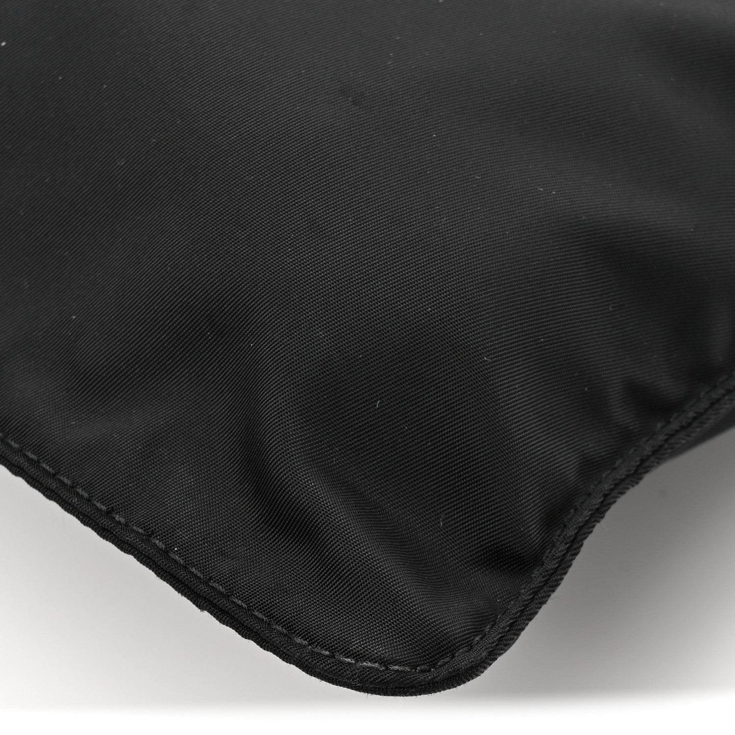 Nylon Vela Flat Messenger Bag Black