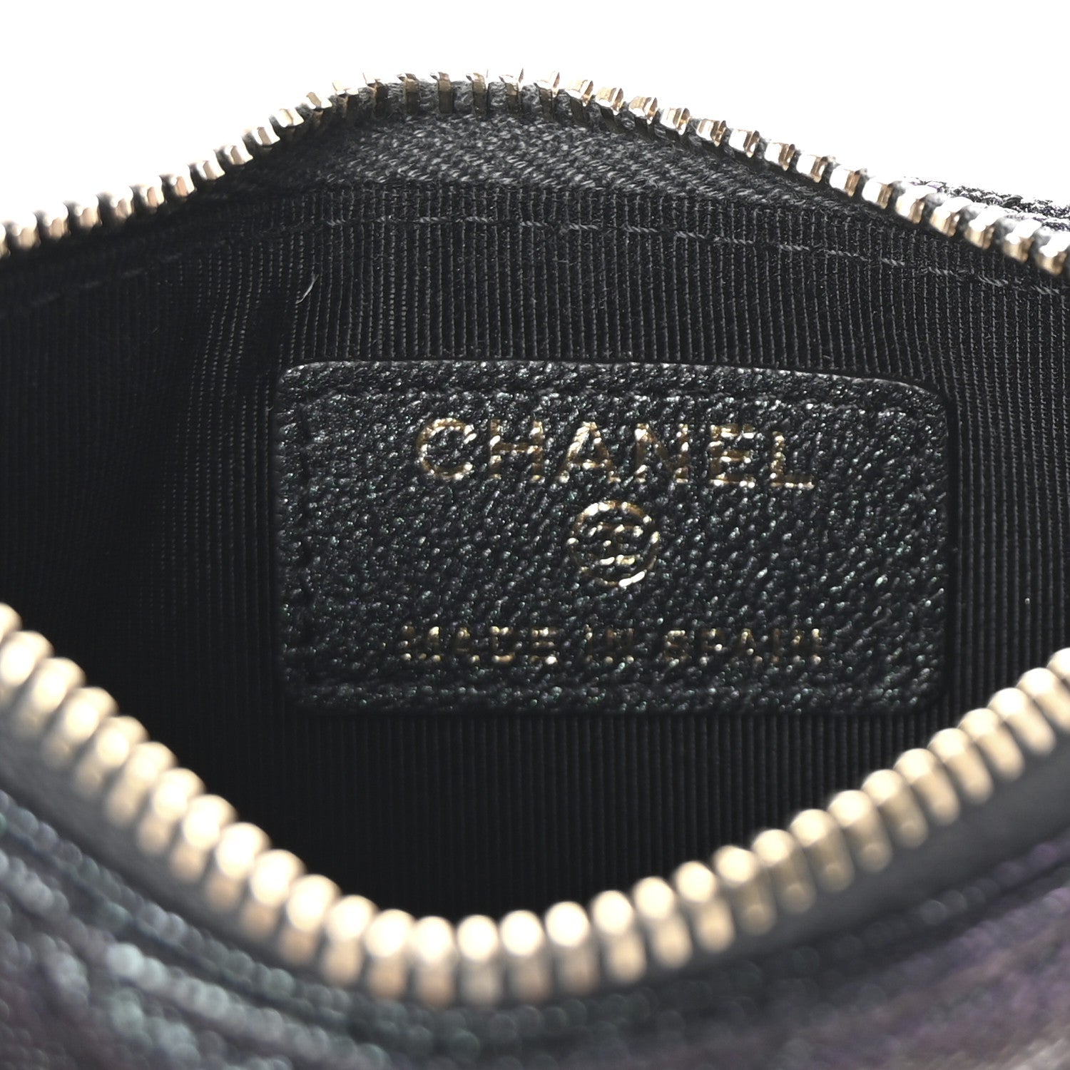 Iridescent Caviar Quilted Flap Zip Card Holder Black