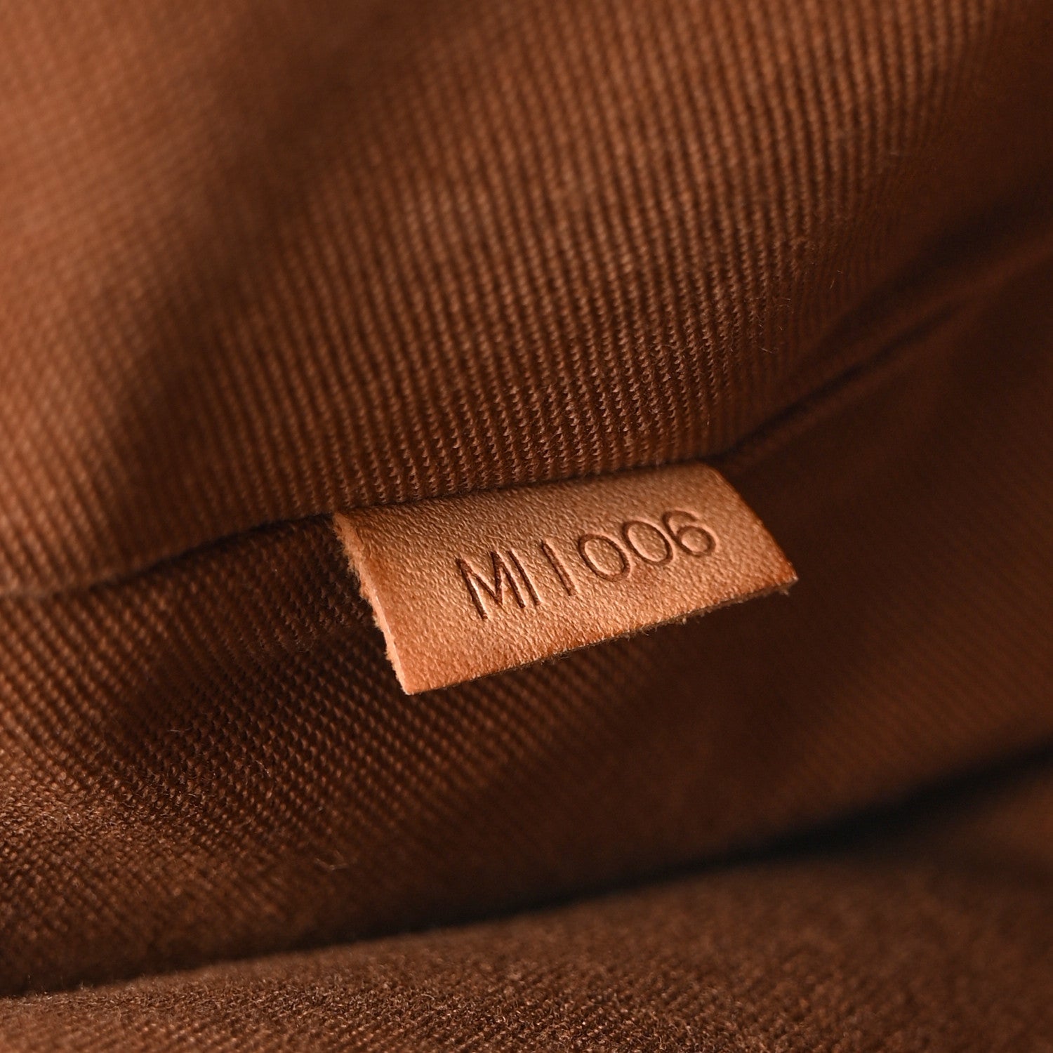 Monogram Bosphore PM Messenger