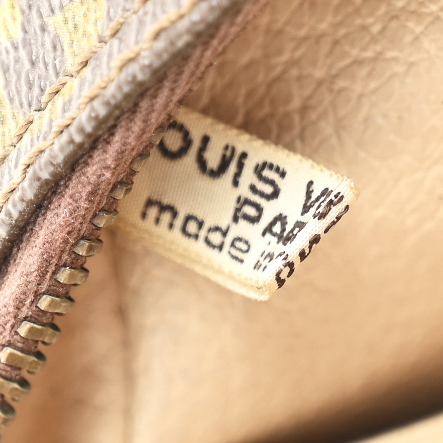 Monogram Trousse Toilette 23