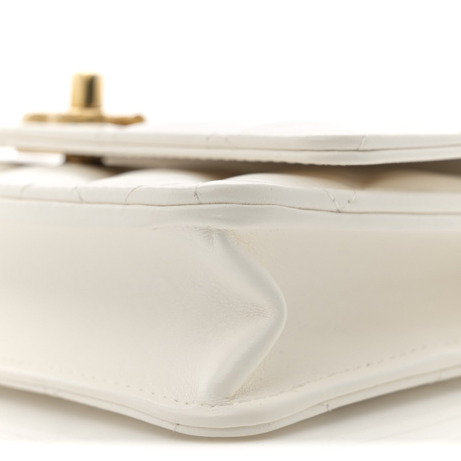Lambskin Quilted Pillow Crush Wallet On Chain WOC White