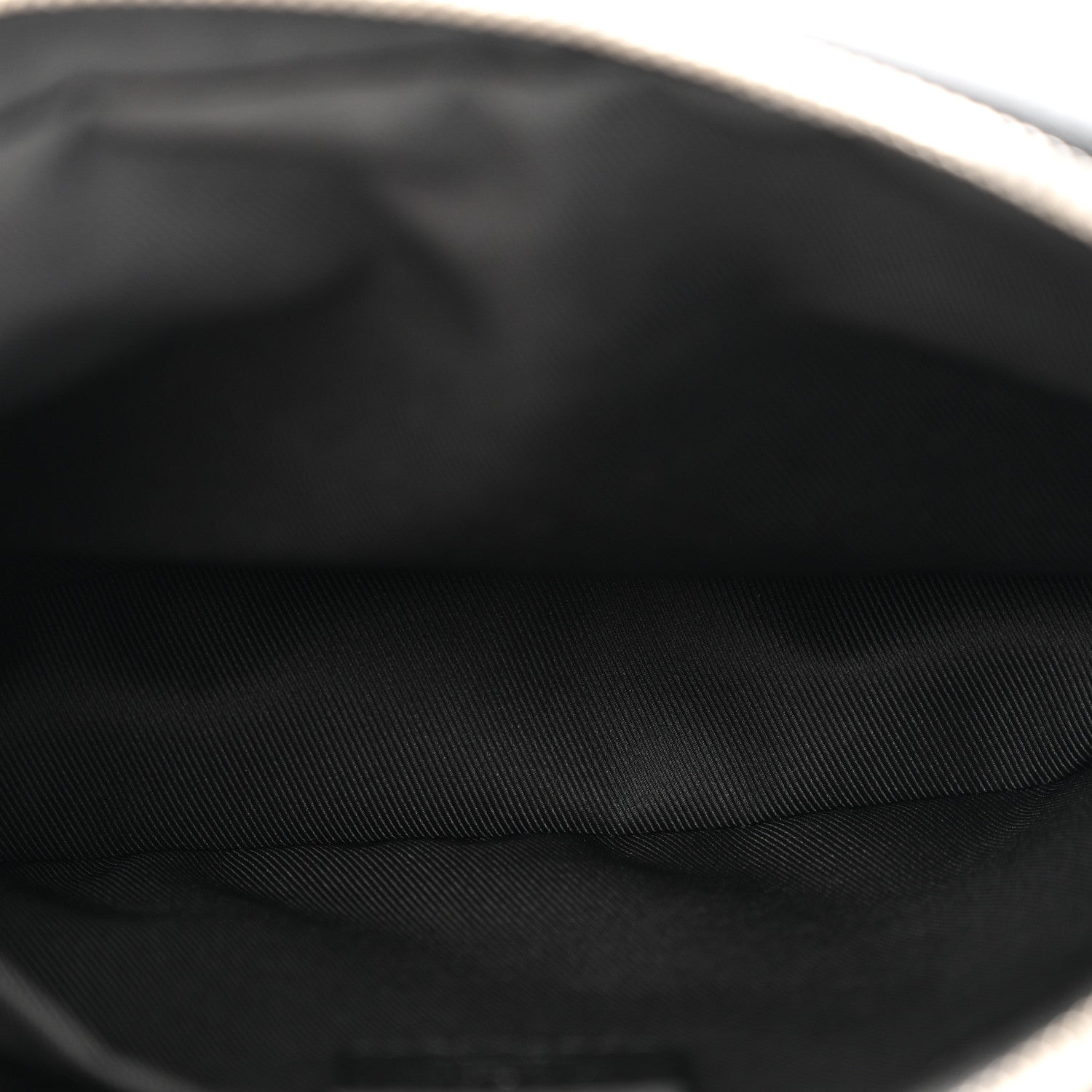 Taiga Monogram Eclipse Outdoor Messenger Black