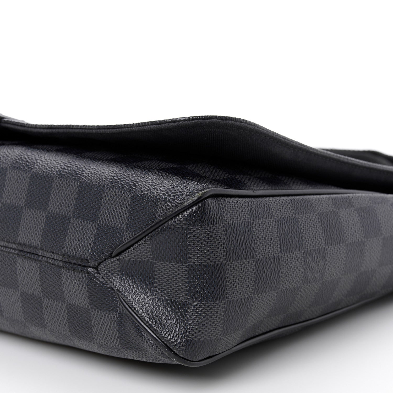 Damier Graphite District MM