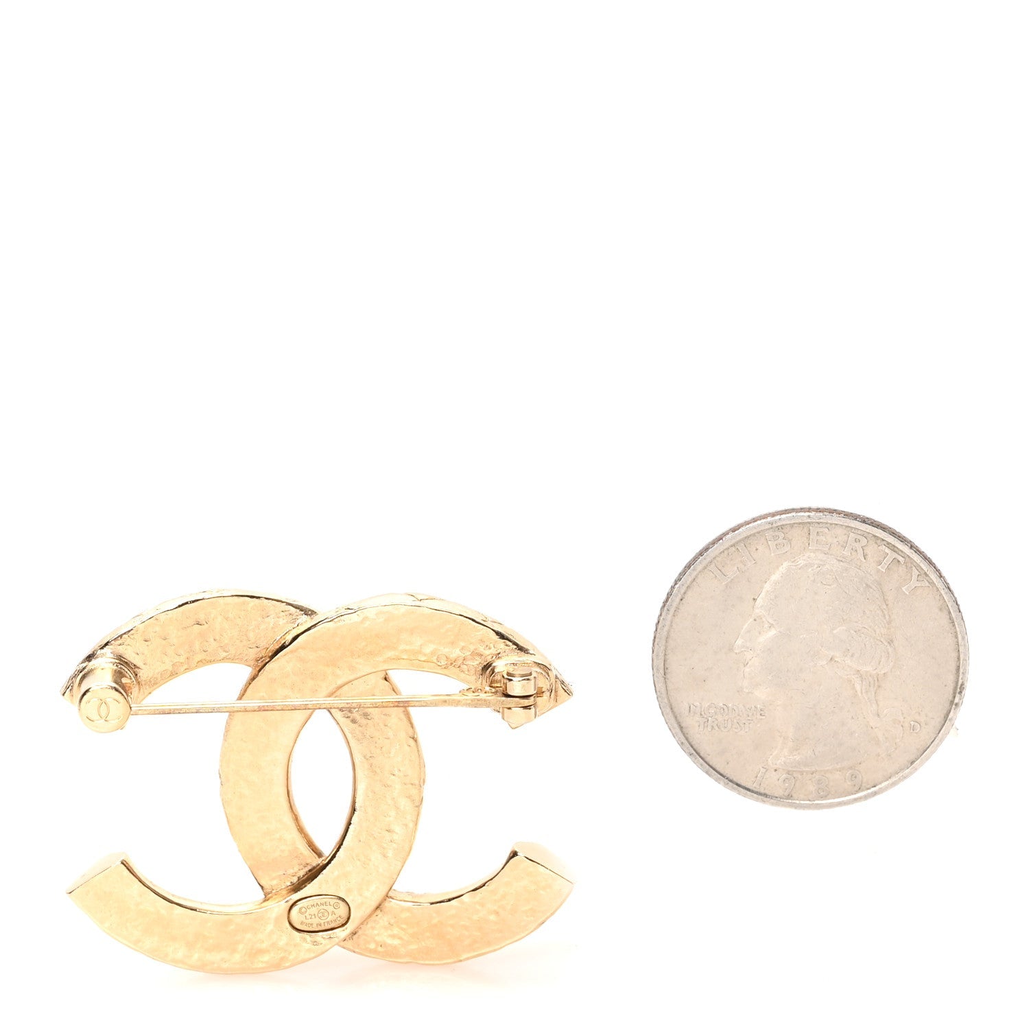Metal CC Quilted Brooch Light Gold