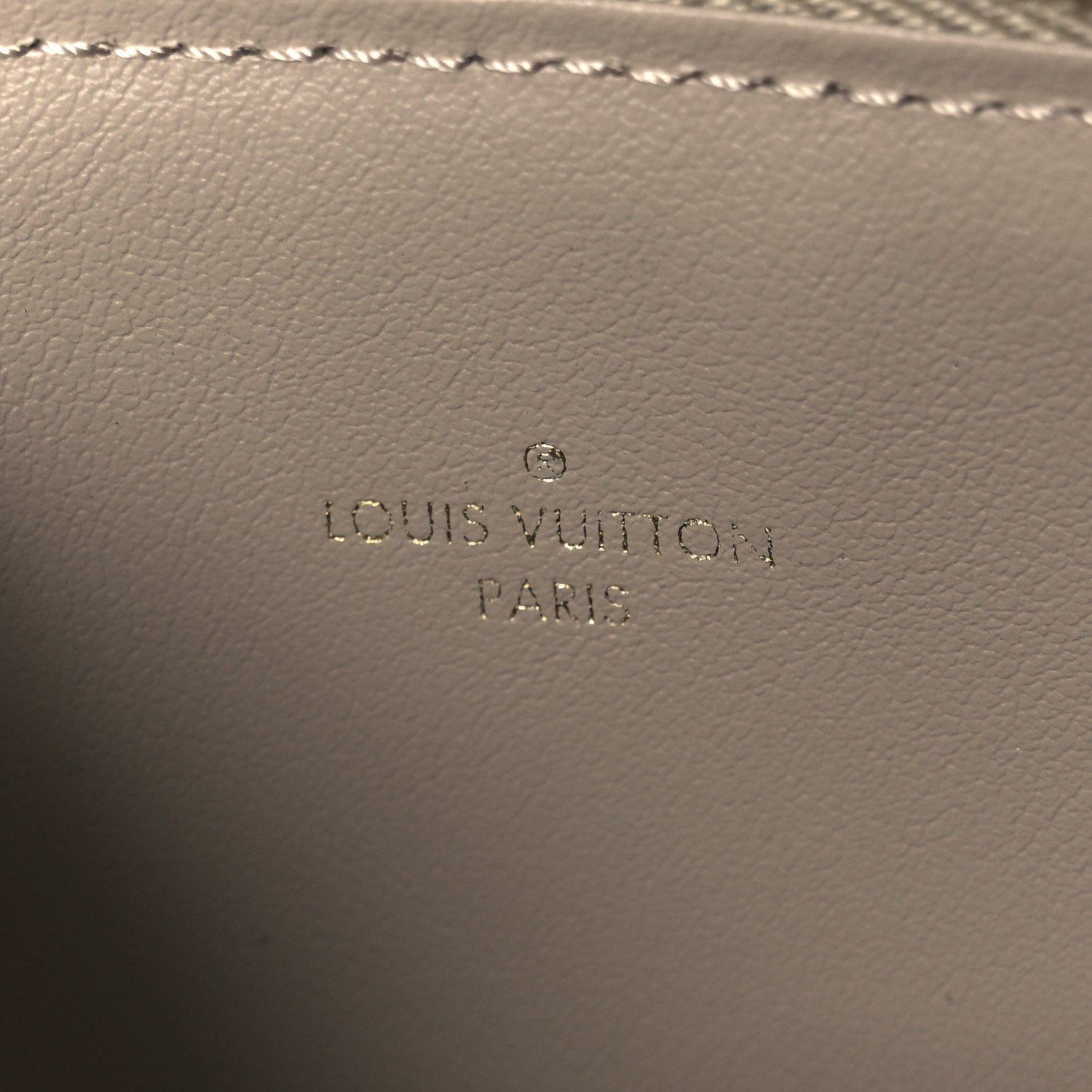 Epi Felicie Pochette Chain Wallet Galet