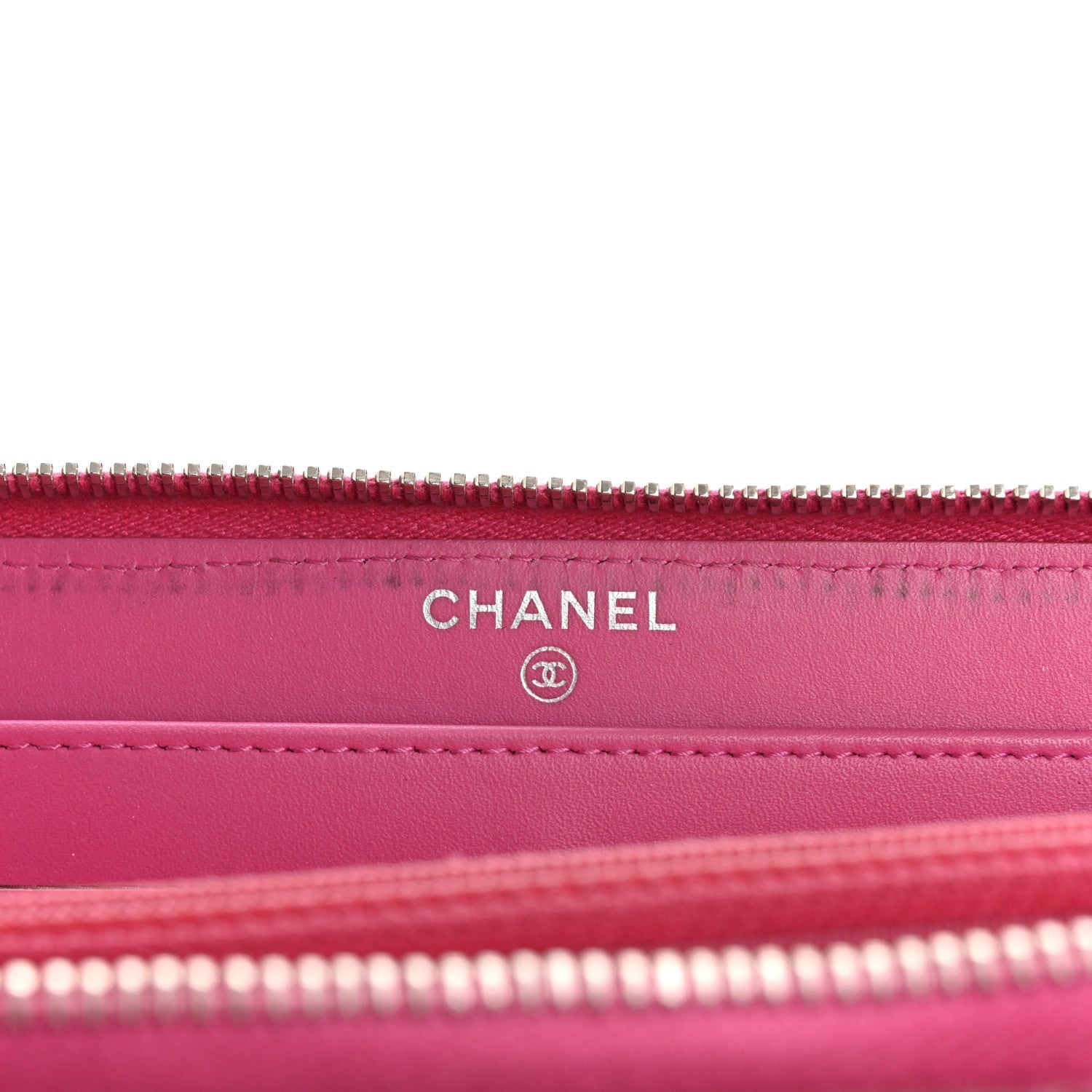 Iridescent Caviar Quilted Medium Zip Around Wallet Pink