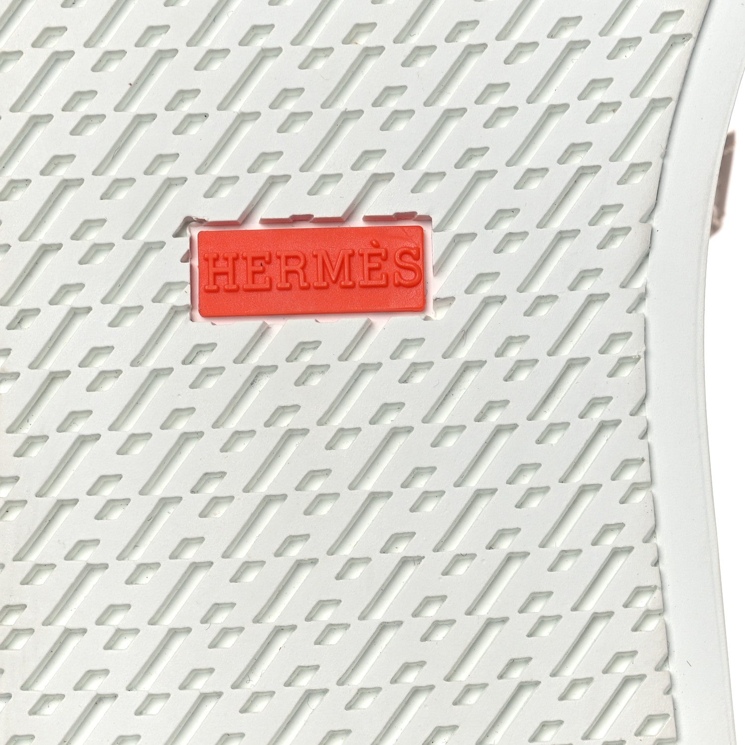 Calfskin Game Slip On Sneakers 41 Beige Nude