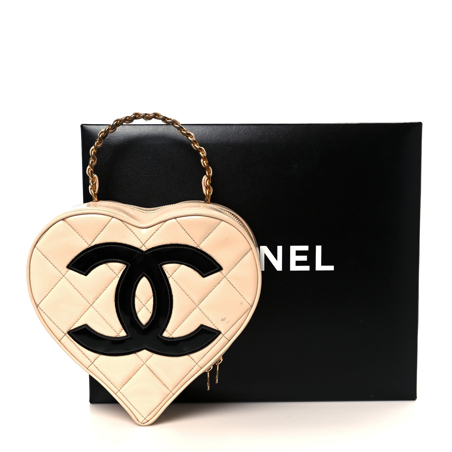 Patent CC Heart Vanity Case Beige