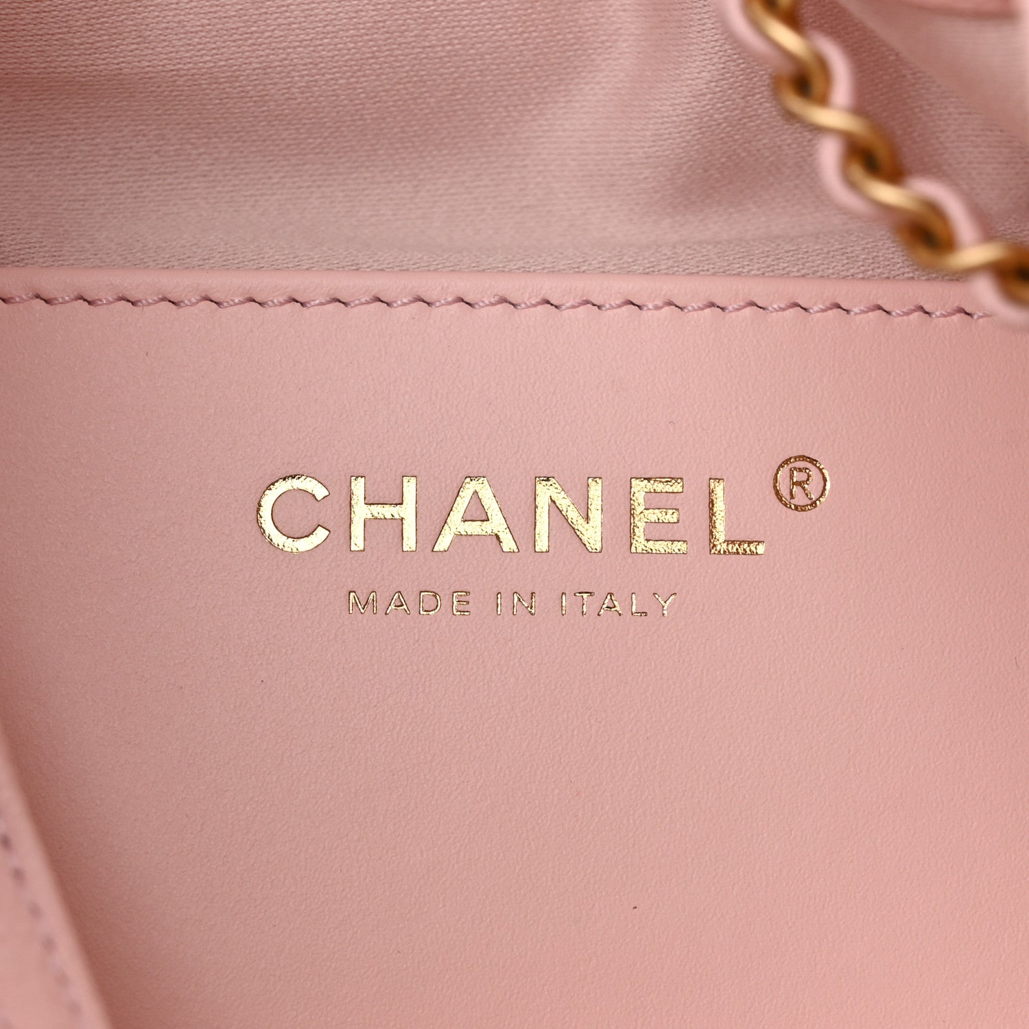 Caviar Quilted Medium Chanel 25 Handbag Light Pink