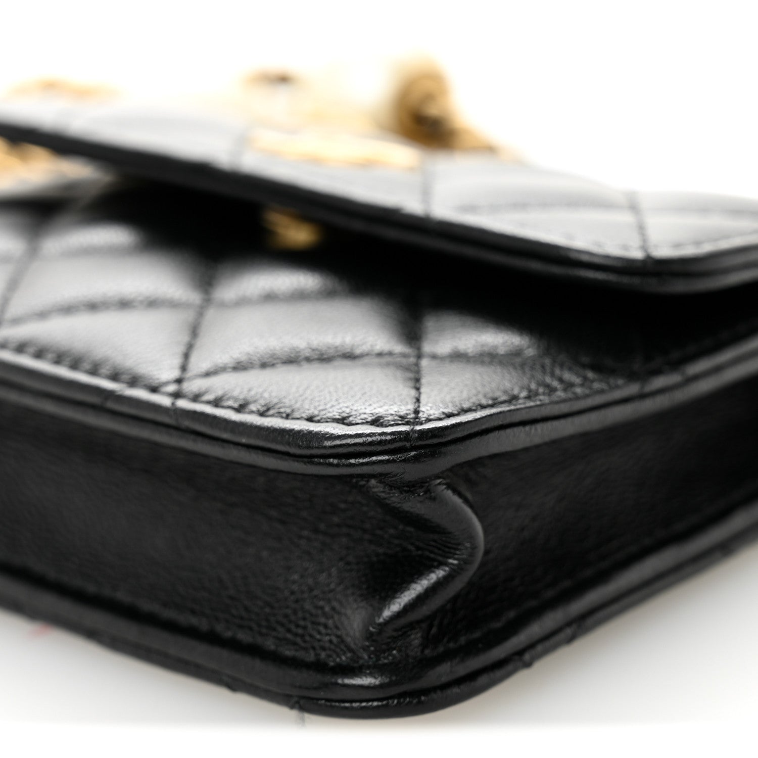 Lambskin Quilted Maxi Pearl Clutch With Chain Black
