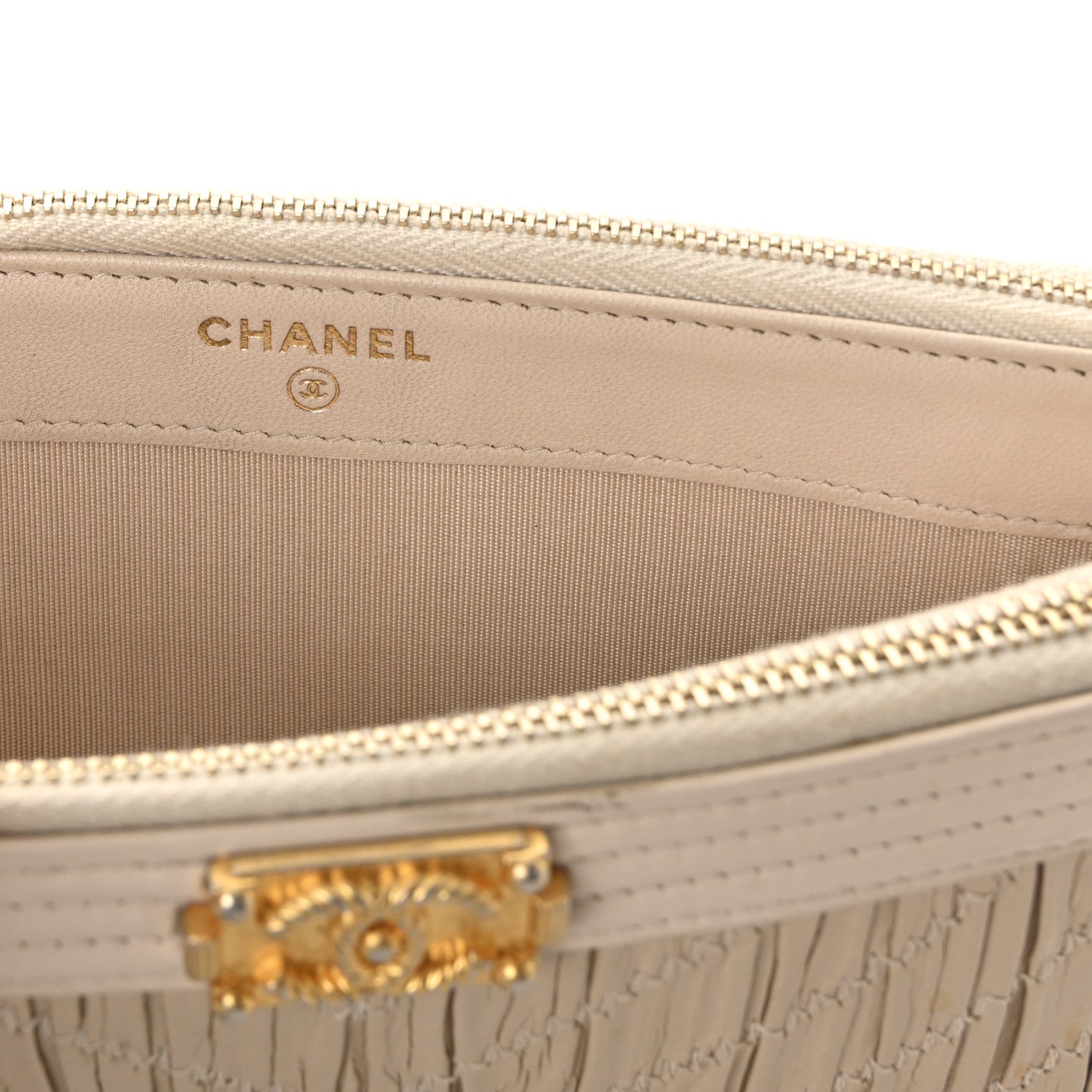 Crumpled Lambskin Chevron Quilted Pleated Small Boy Clutch With Chain Beige