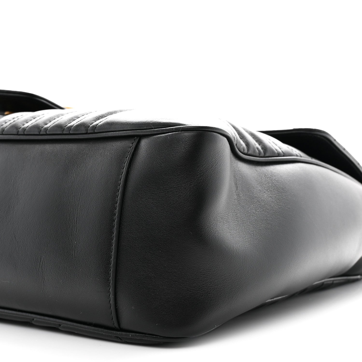 Calfskin Matelasse Large GG Marmont Shoulder Bag Black