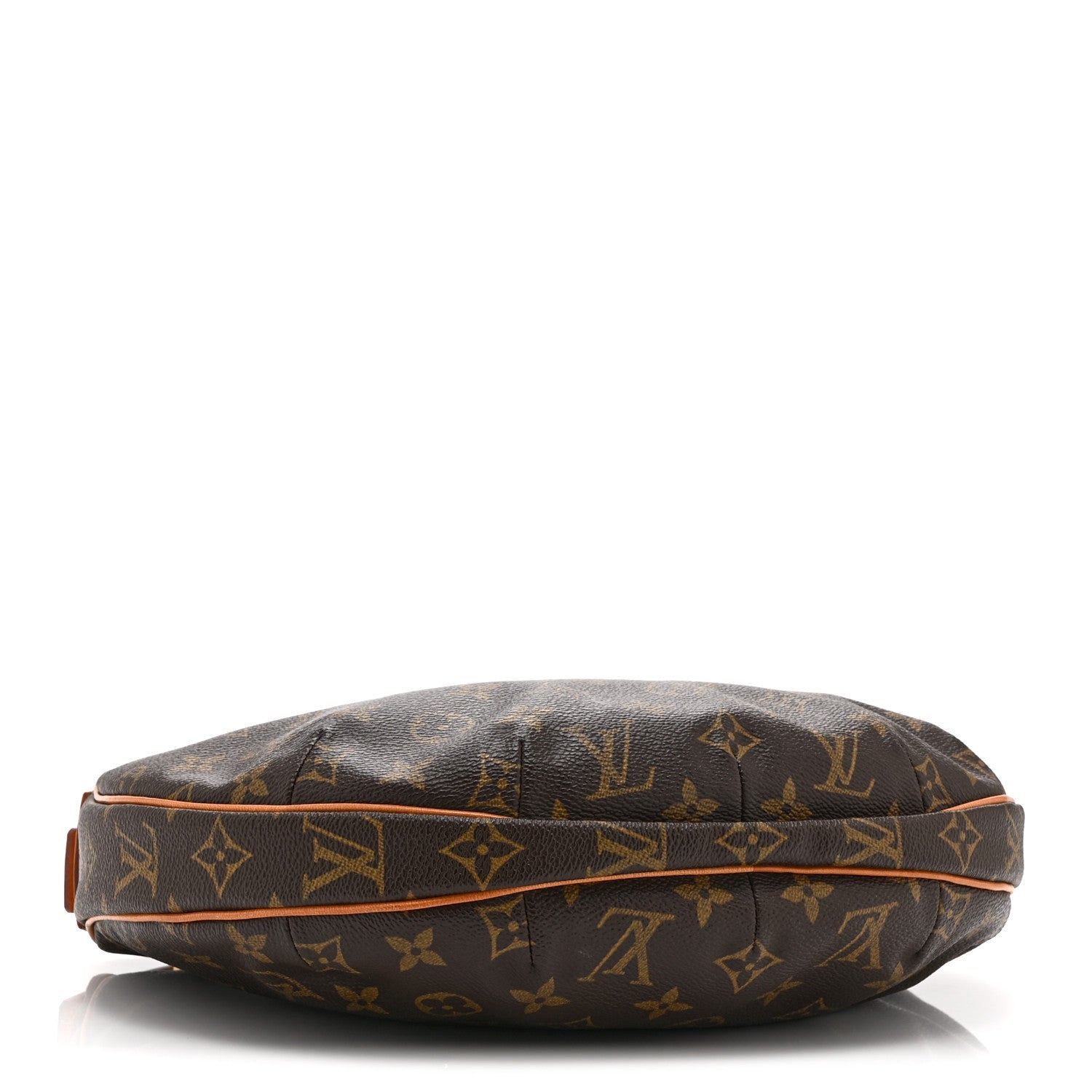 Monogram Croissant MM