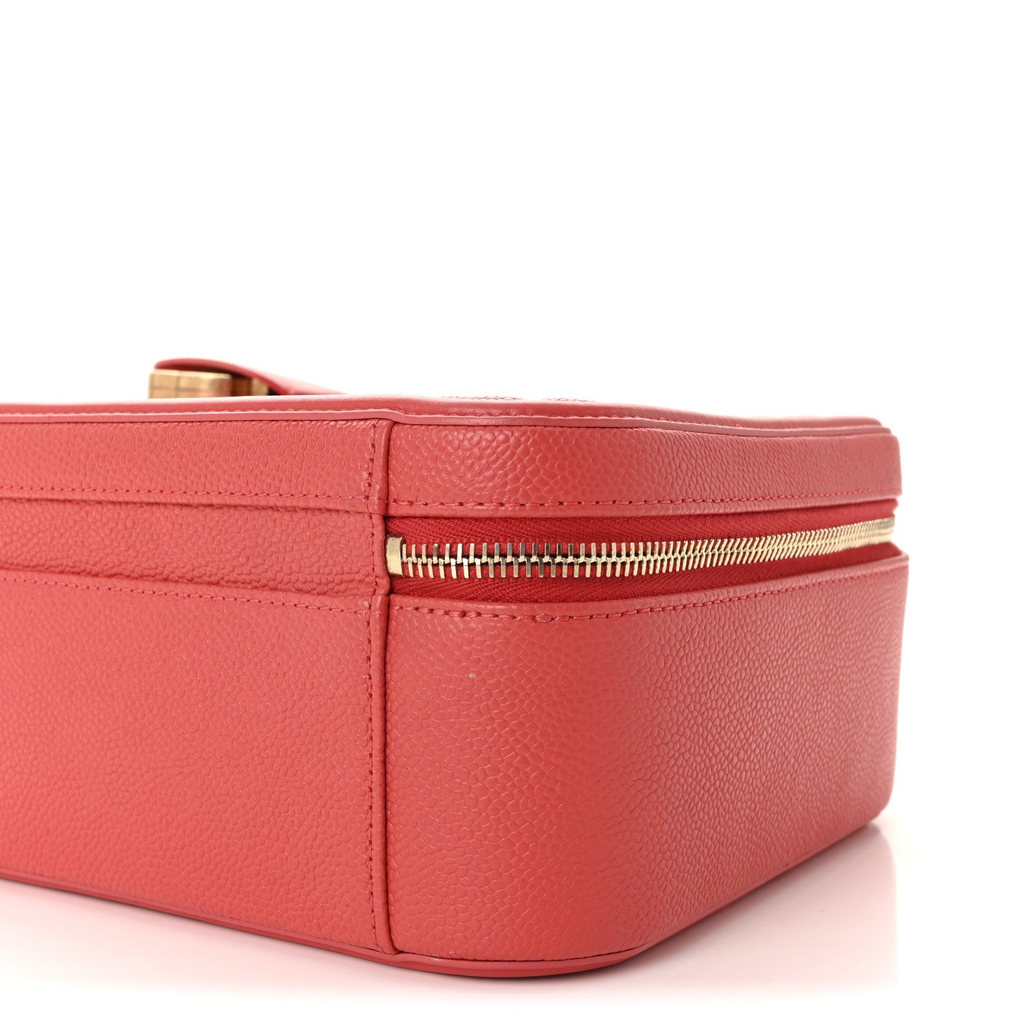 Caviar Quilted Large CC Filigree Vanity Case Coral
