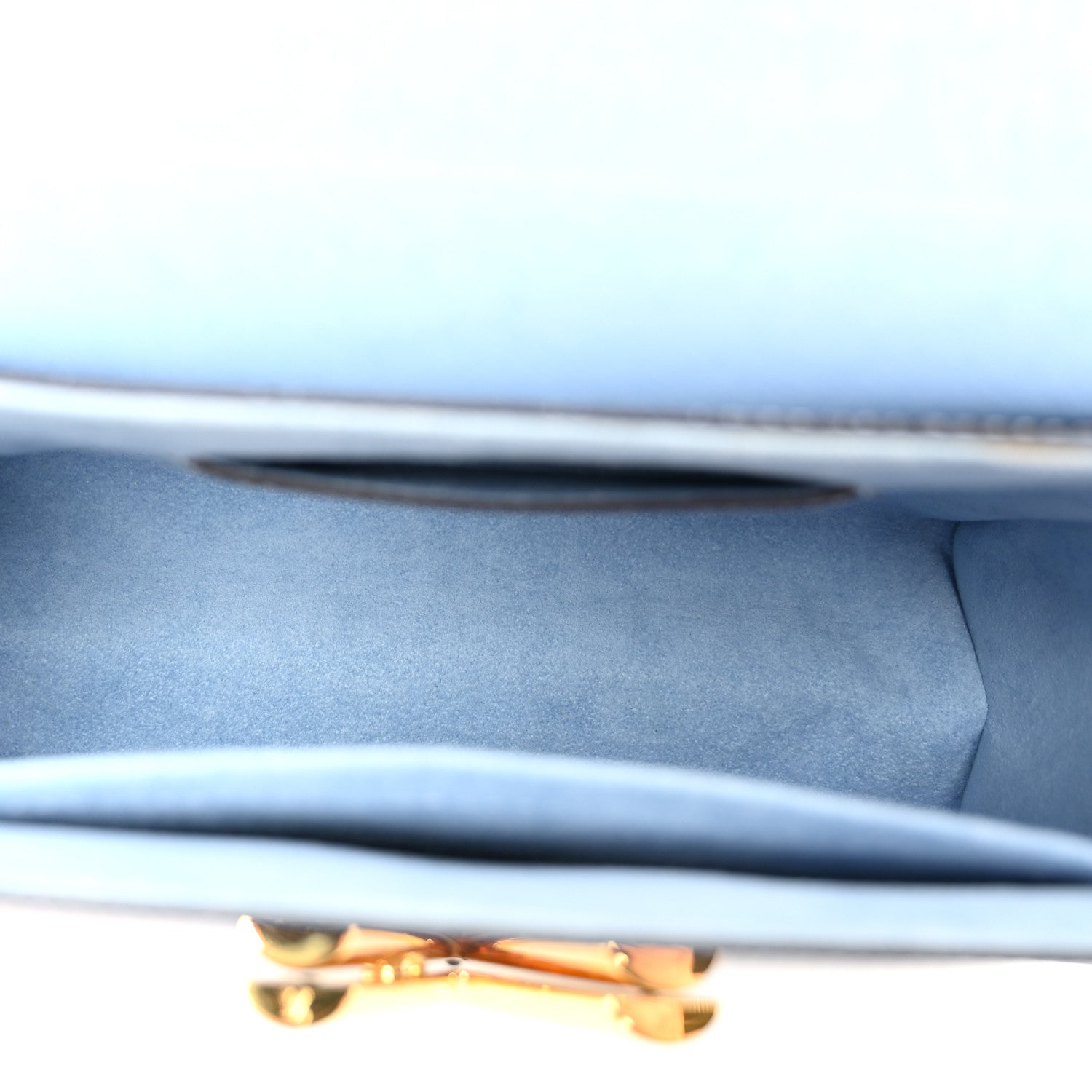 Epi Twist Monogram Flower Chain Shoulder Bag MM Blue