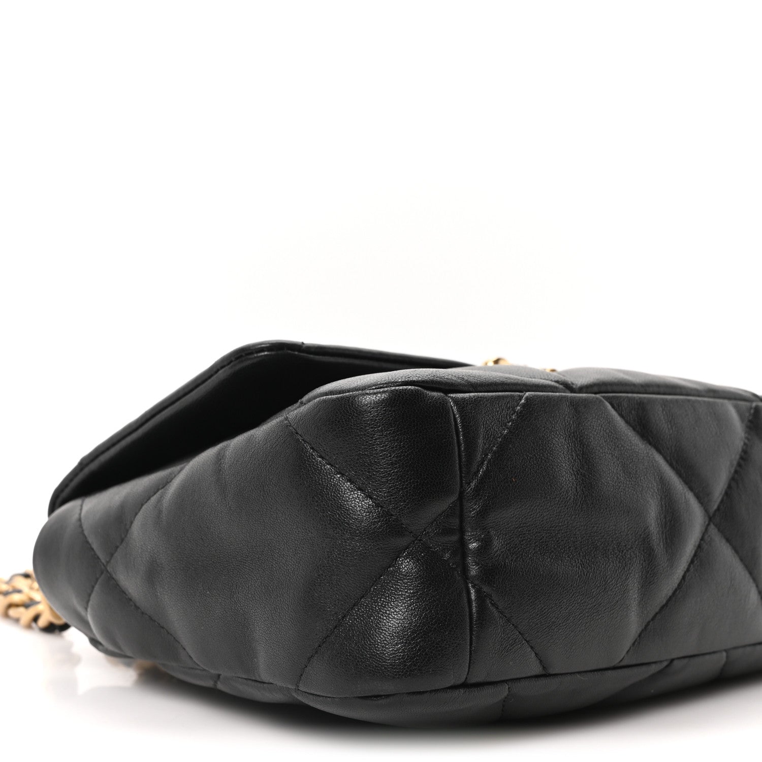 Lambskin Quilted Medium Chanel 19 Flap Black