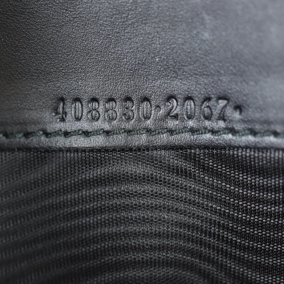 Gucci Signature Guccissima Web Wallet