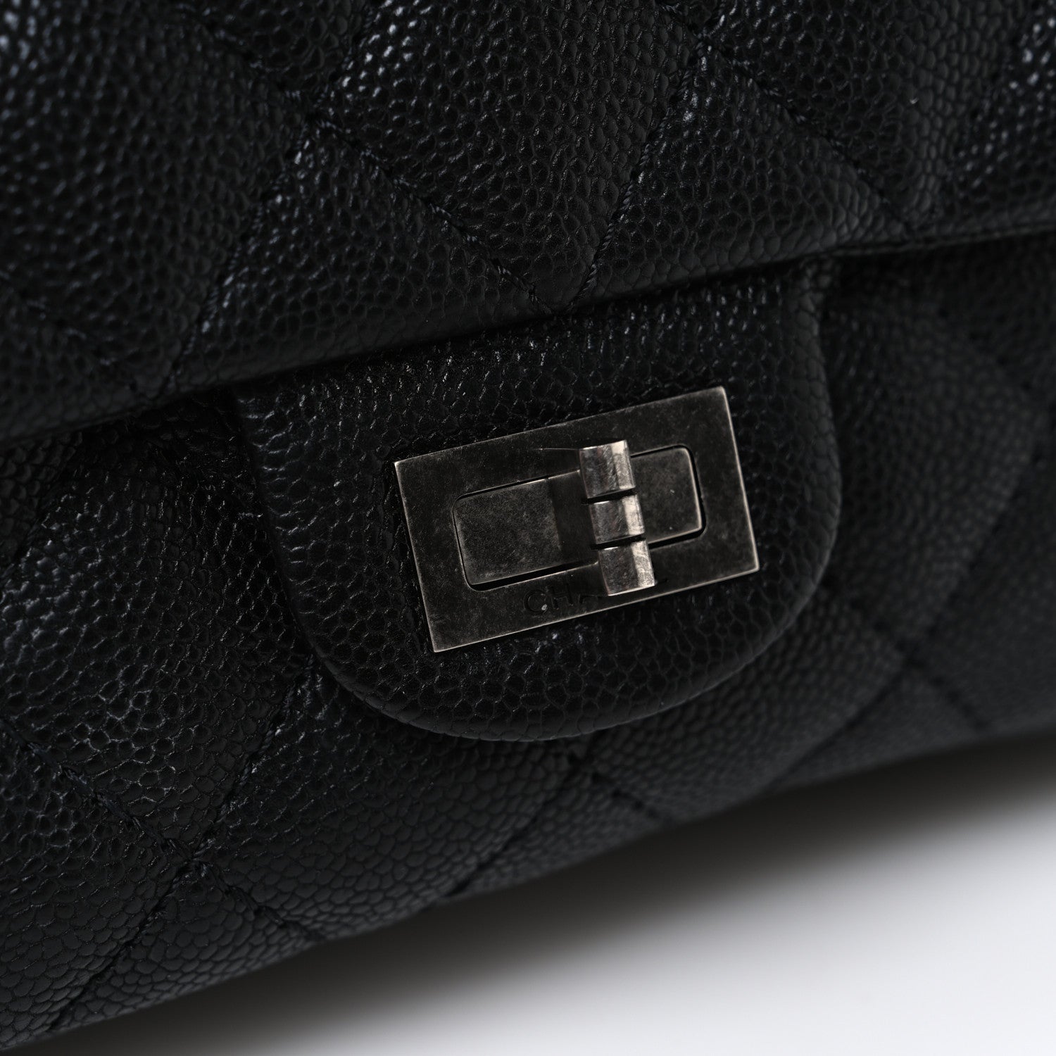 Caviar Quilted 2.55 Reissue 226 Flap Black