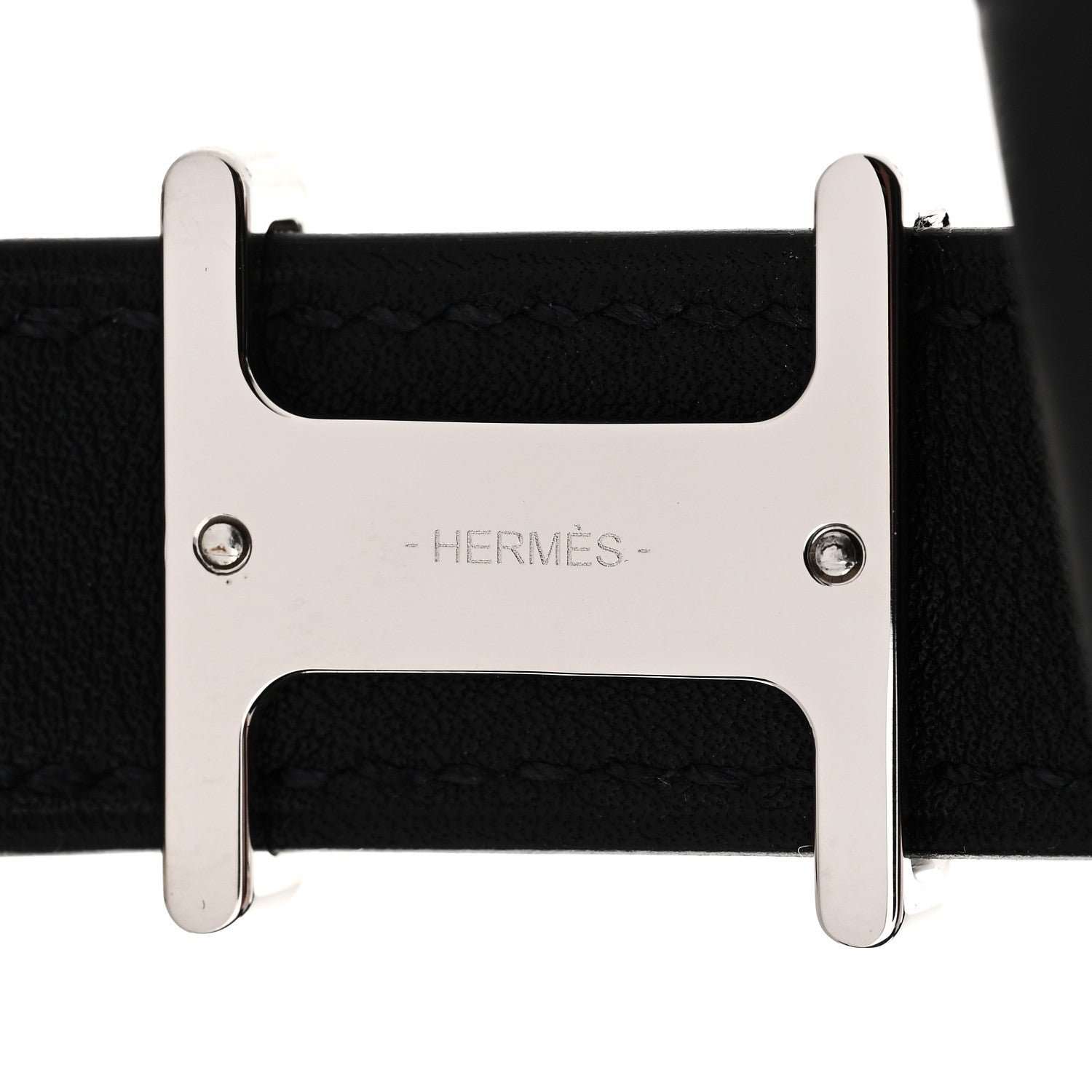 Swift Trench Cuff Bracelet T4 Black