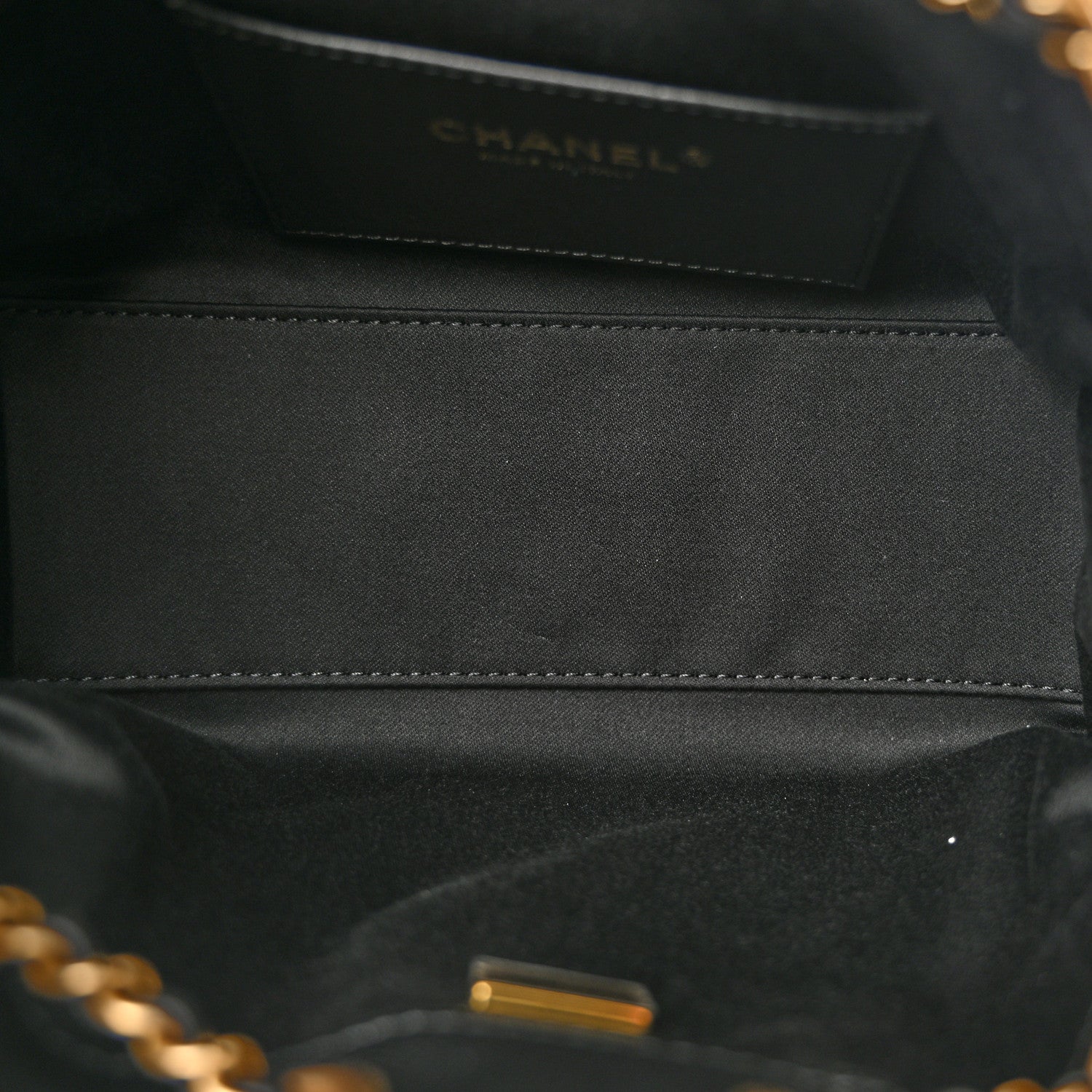 Caviar Quilted Mini Chanel 25 Handbag Black