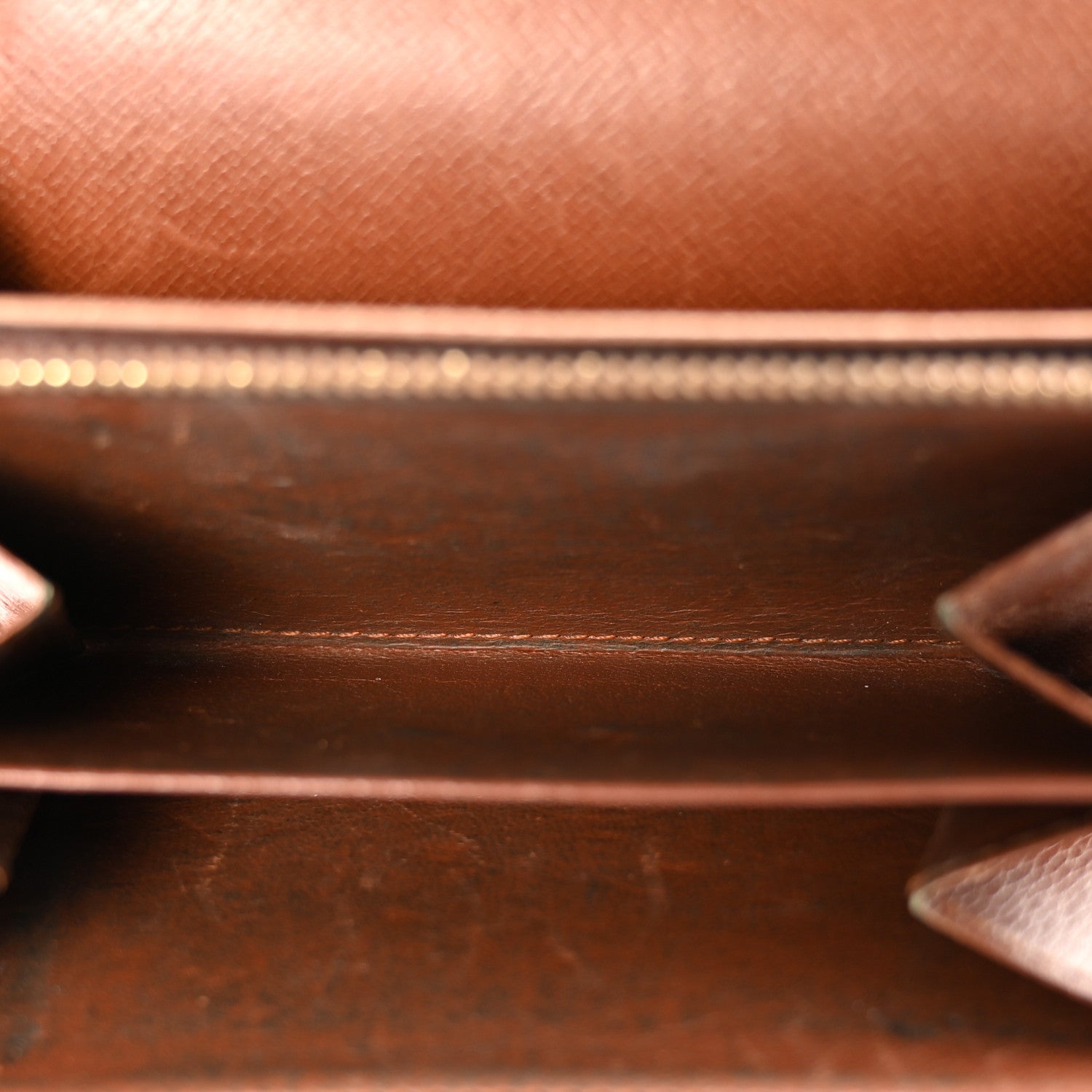 Monogram Porte-Monnaie Billets Tresor Wallet