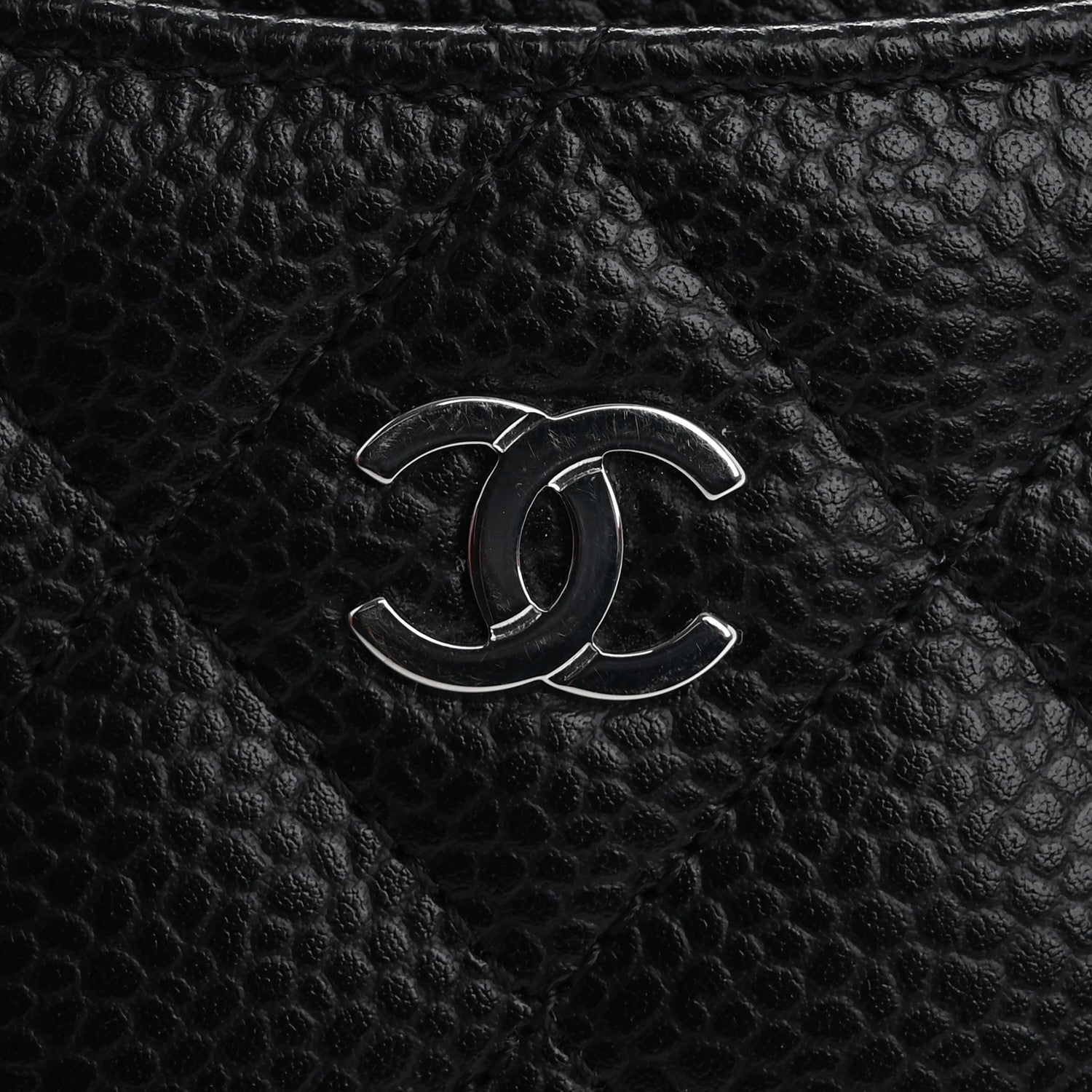 Caviar Quilted Card Holder Black