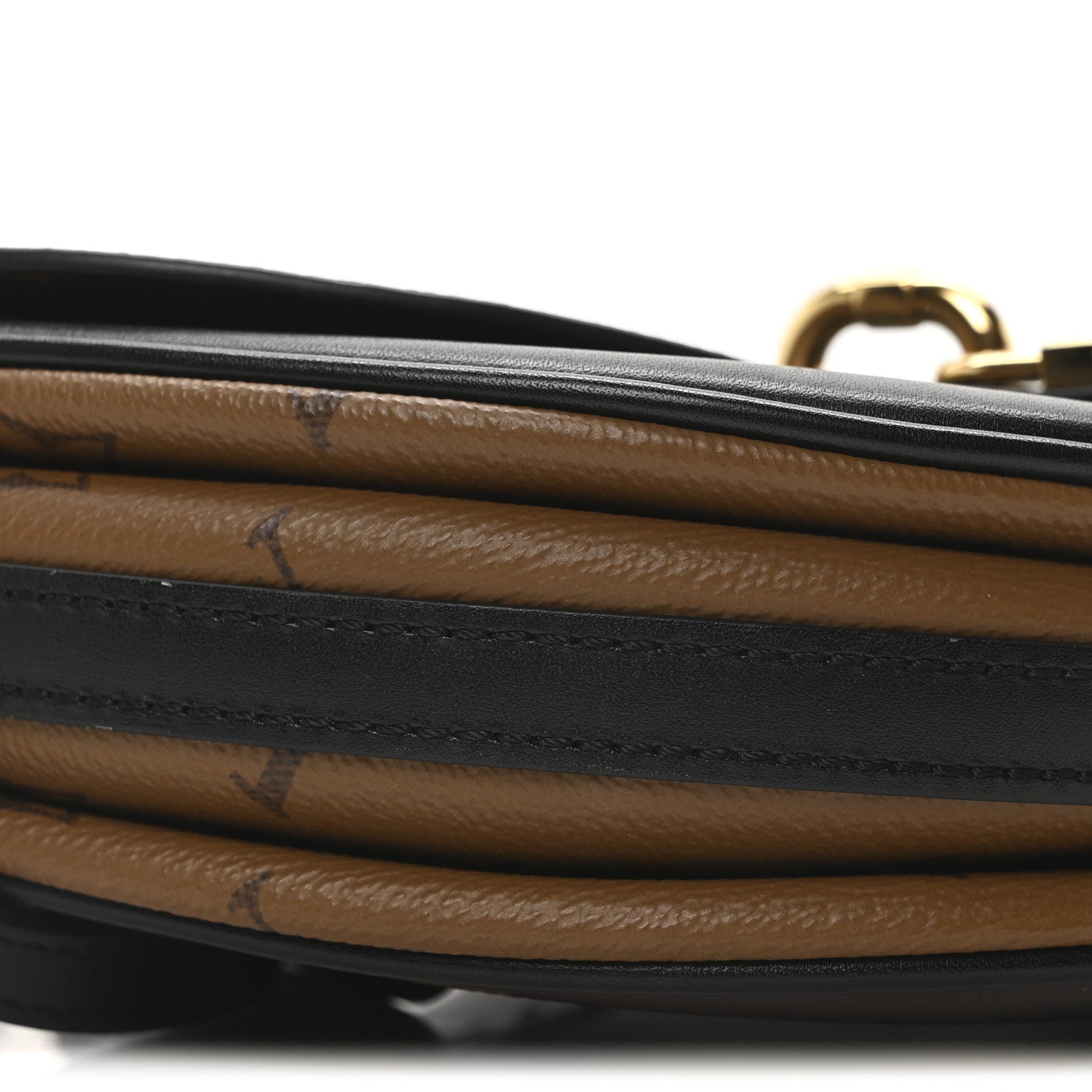 Reverse Monogram Chantilly Lock Black
