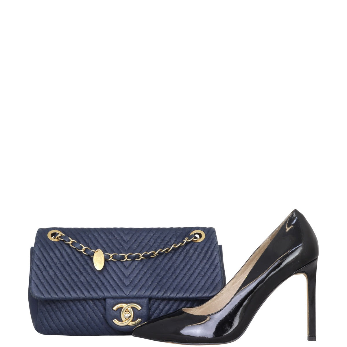 Chanel Surpique Chevron Single Flap Bag | Gold Hardware