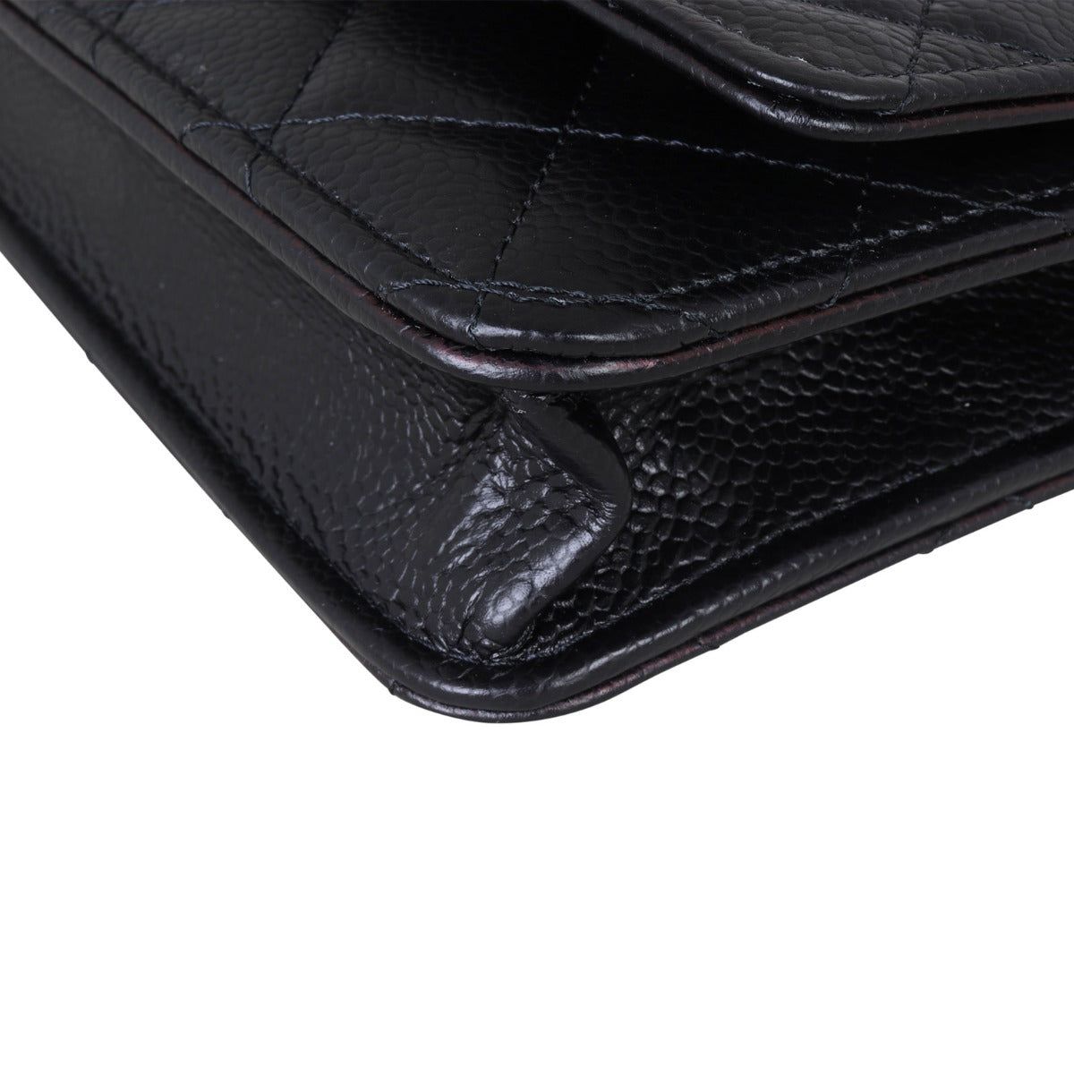 Chanel Classic Wallet on Chain | Caviar Gold Hardware