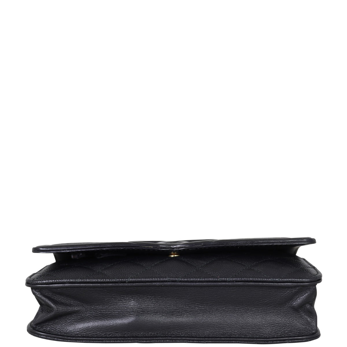 Chanel CC Filigree Wallet on Chain