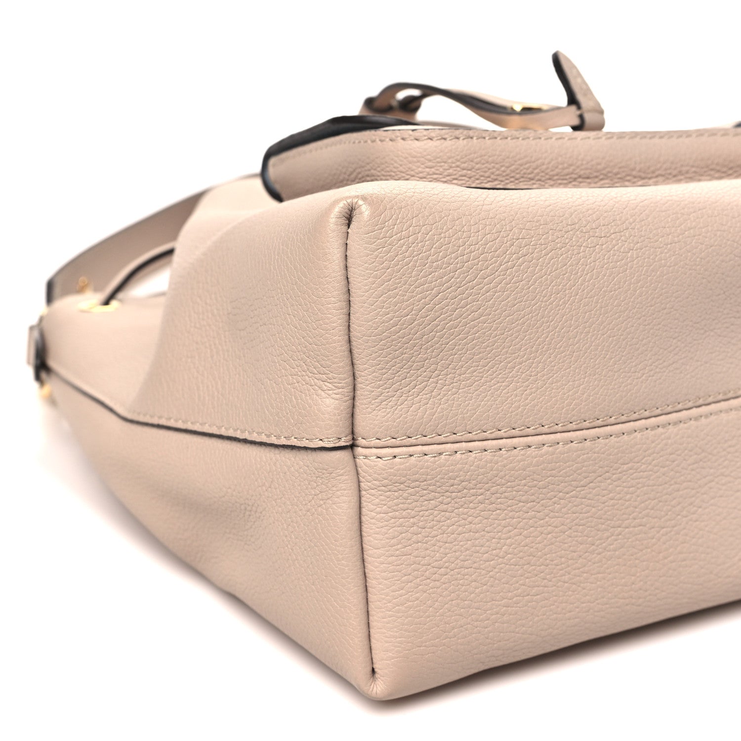 Calfskin Lockme Bucket MM Greige