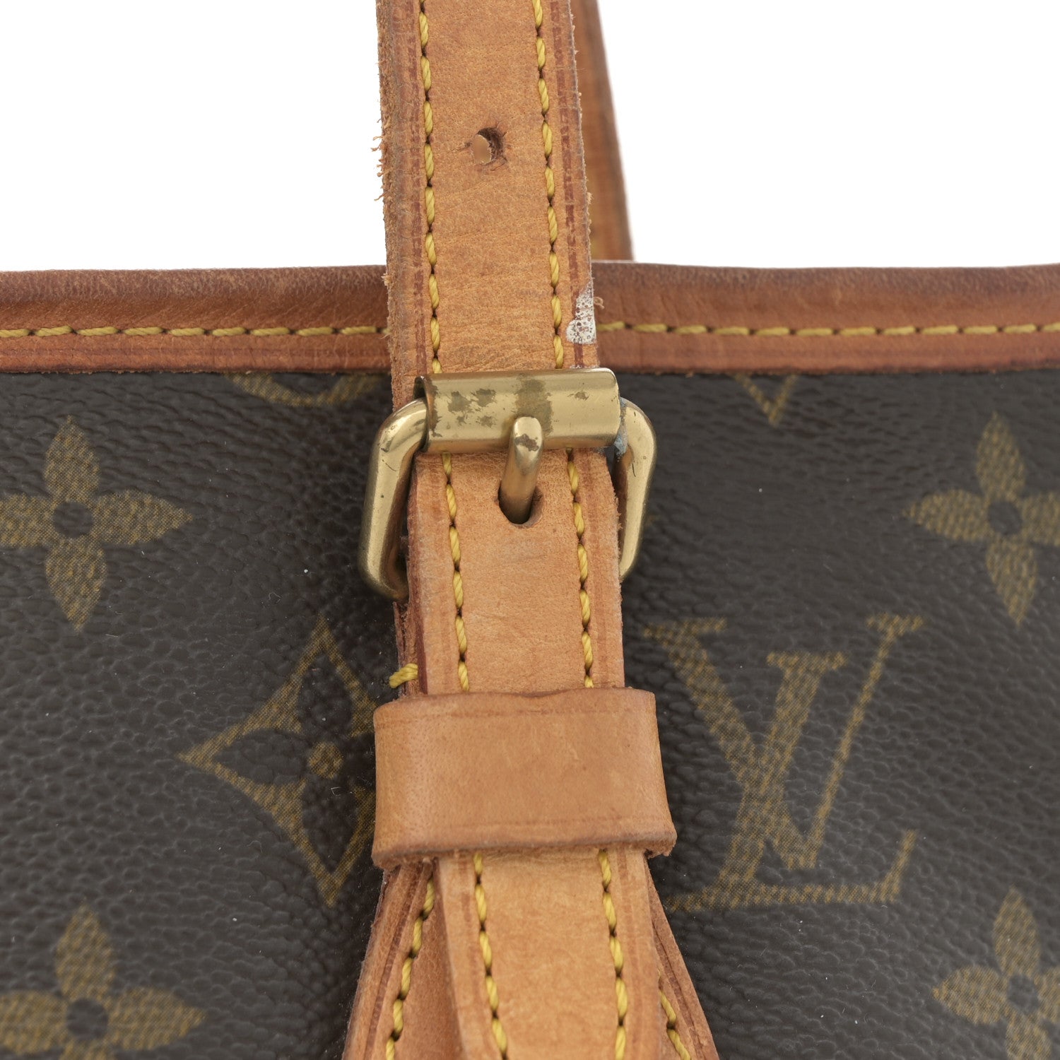 Monogram Petit Bucket 23