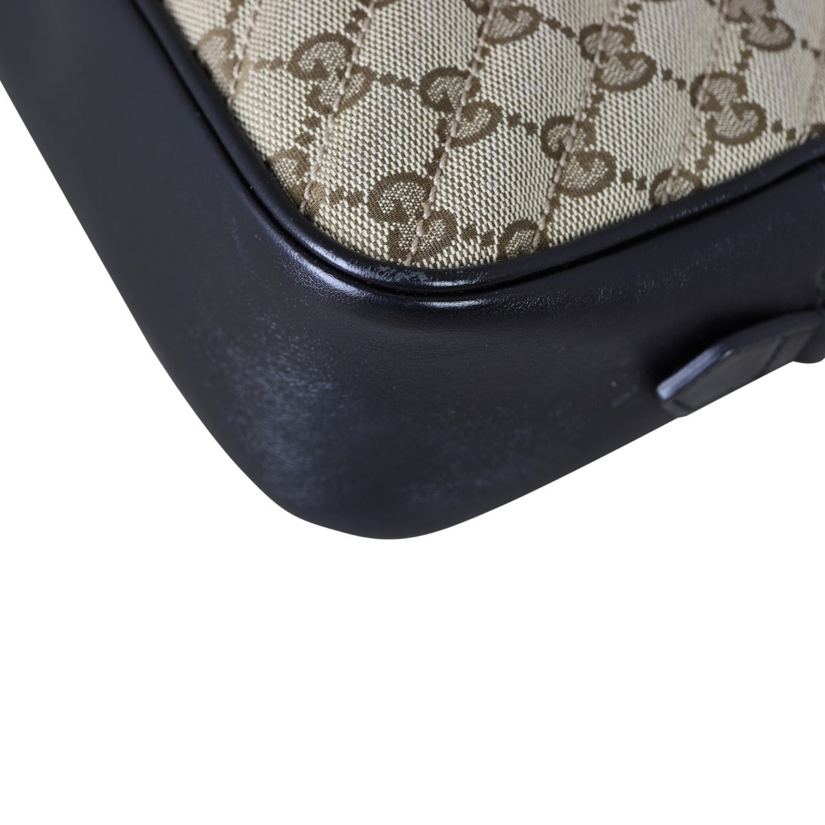 Gucci GG Canvas Marmont Small Camera Bag