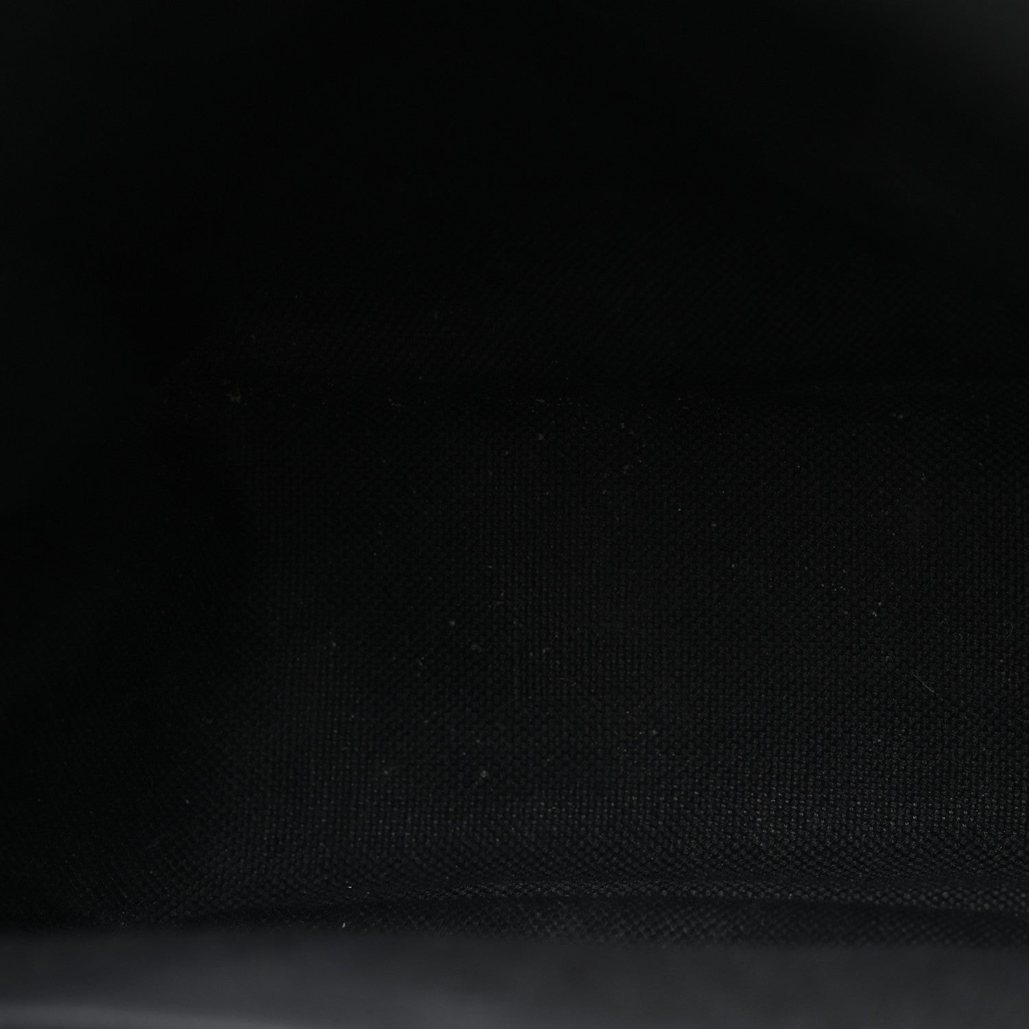 GG Supreme Monogram Textured Dollar Calfskin Retro Interlocking G Flap Messenger Bag Black