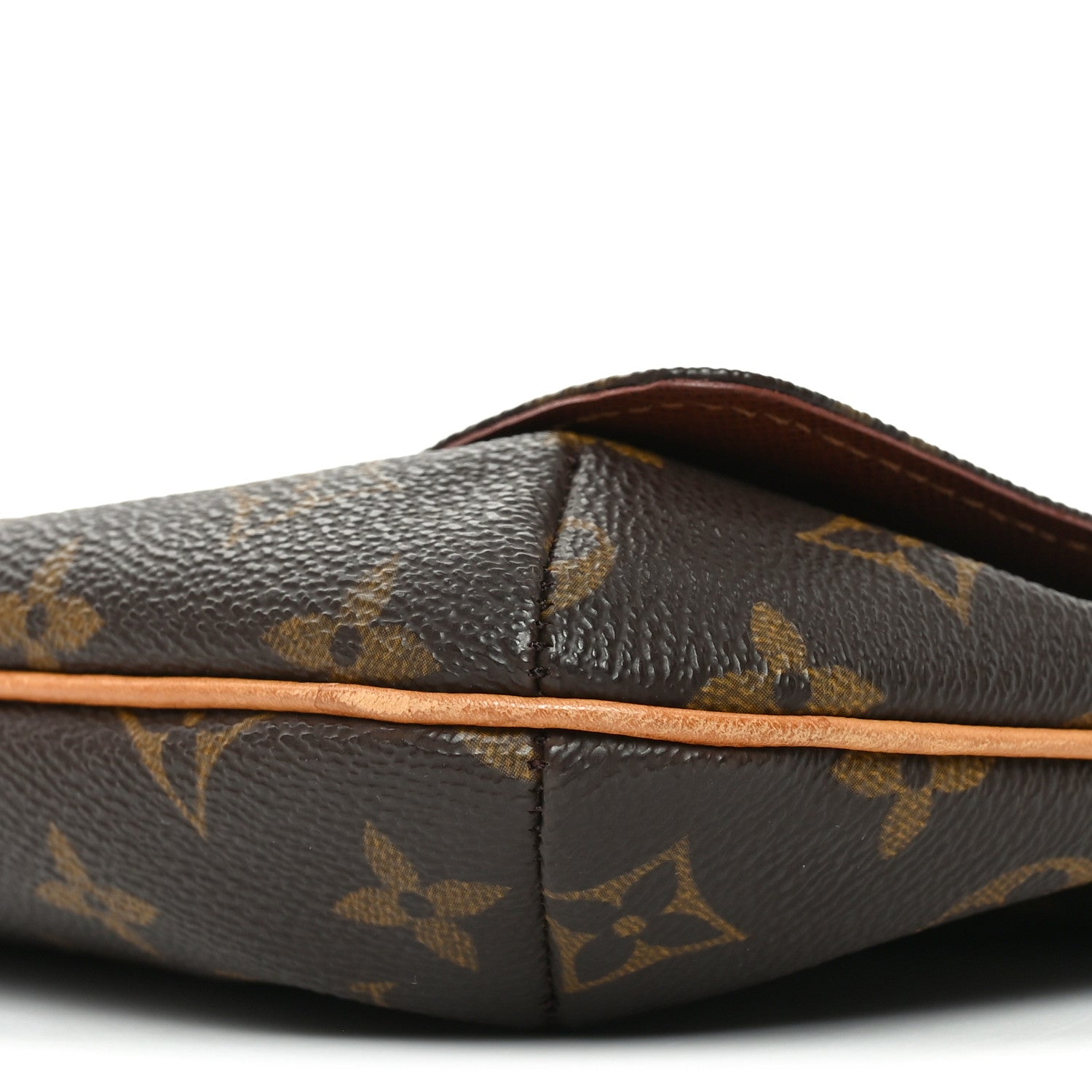 Monogram Musette Tango