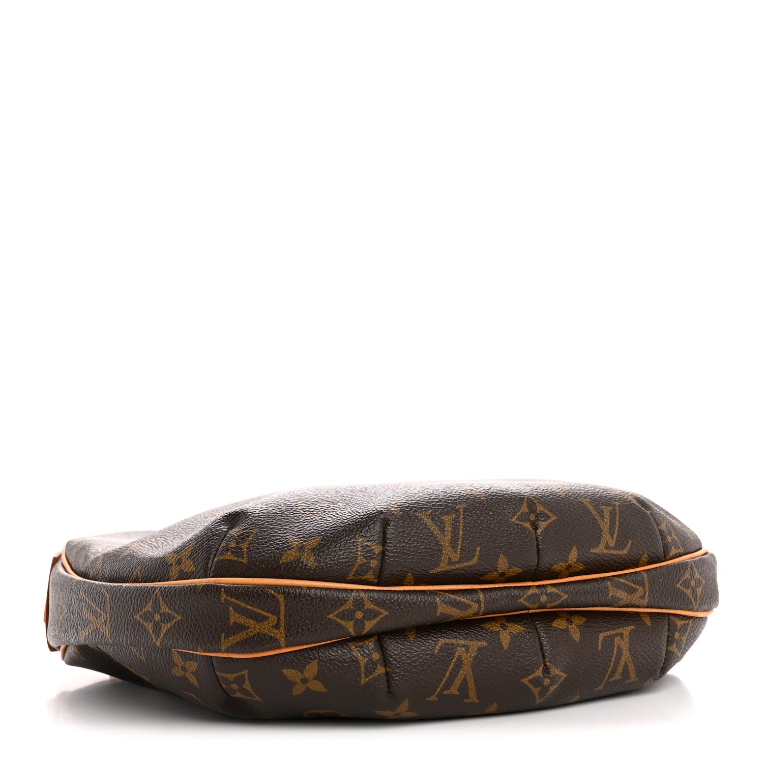 Monogram Croissant MM