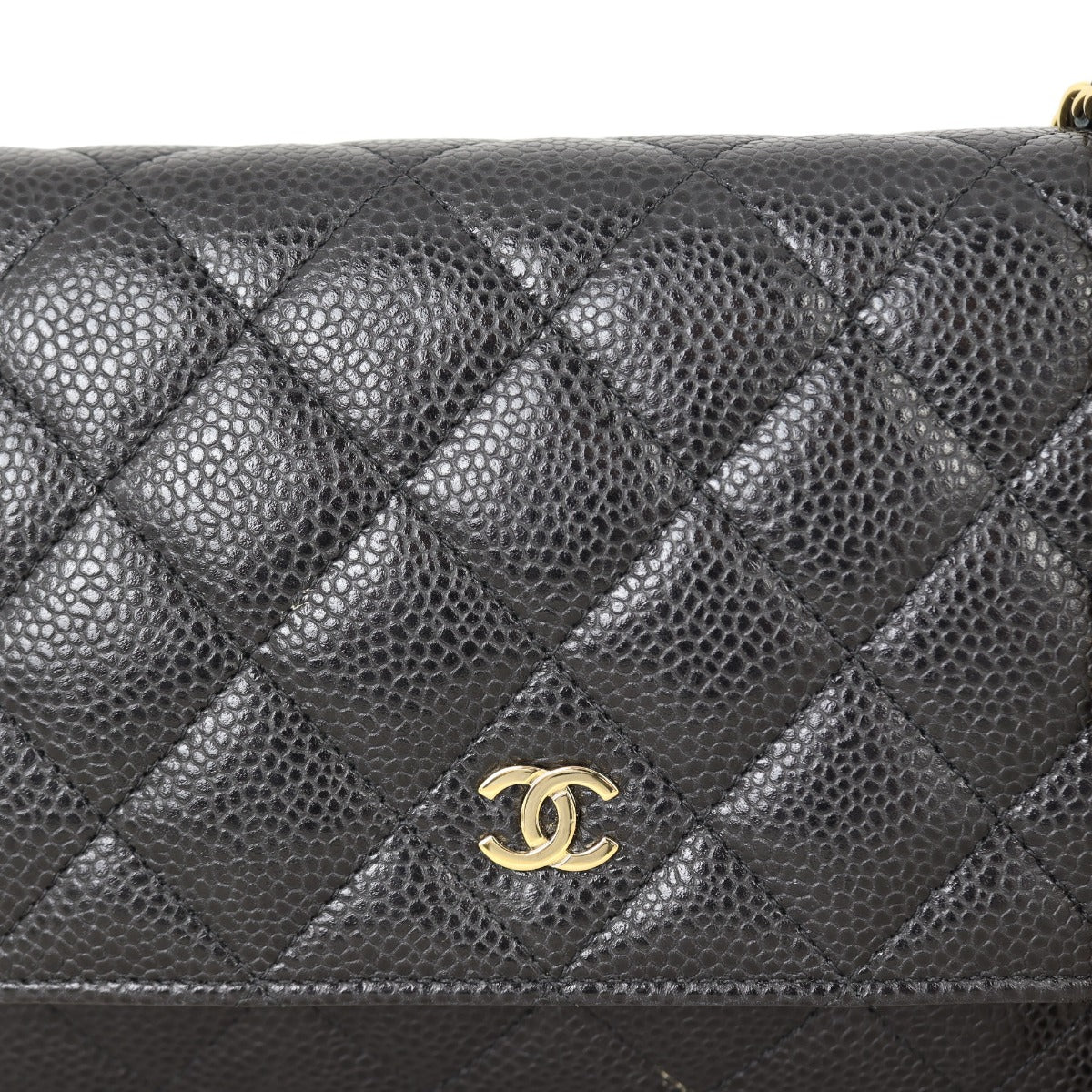 Chanel Classic Wallet on Chain