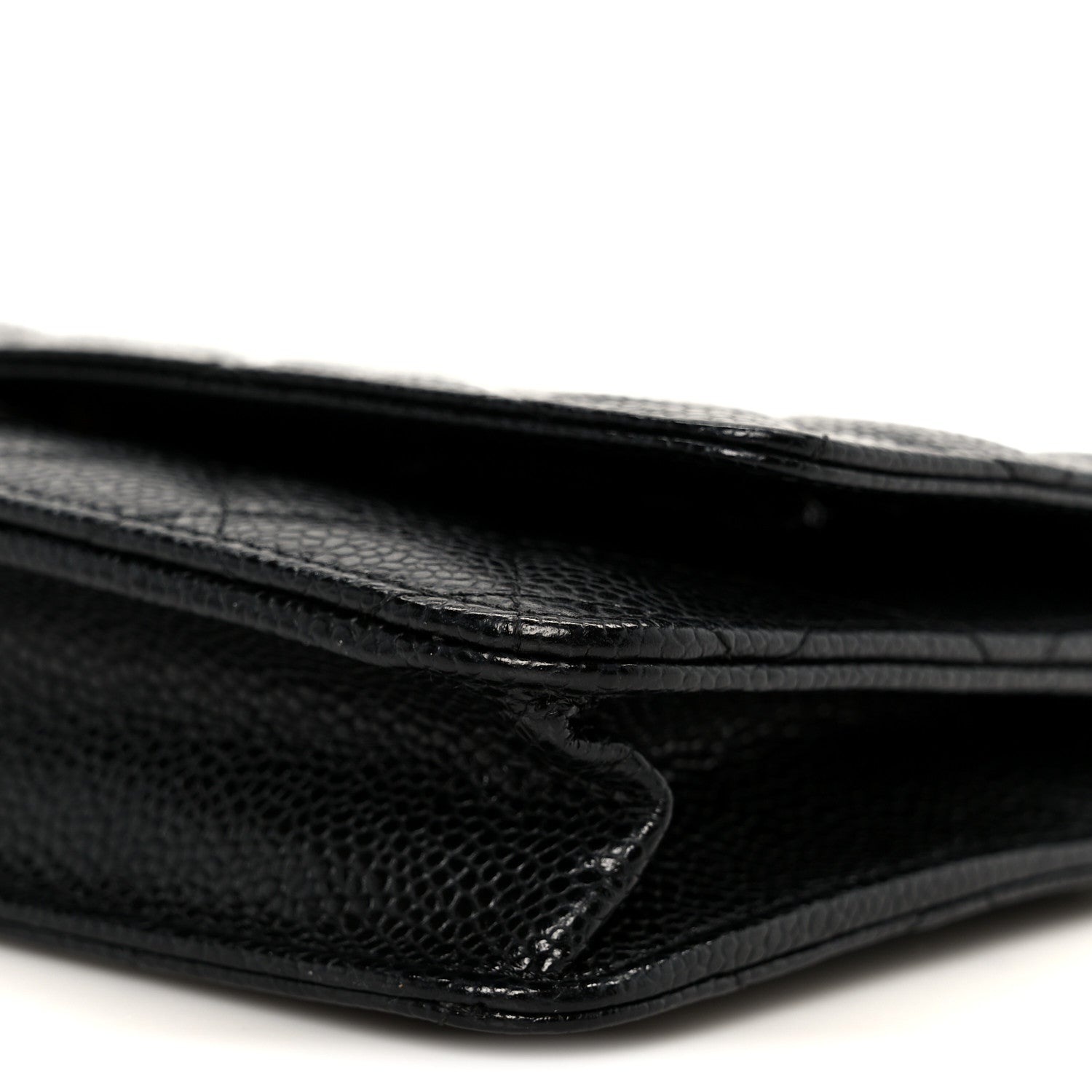 Caviar Quilted Wallet on Chain WOC Black