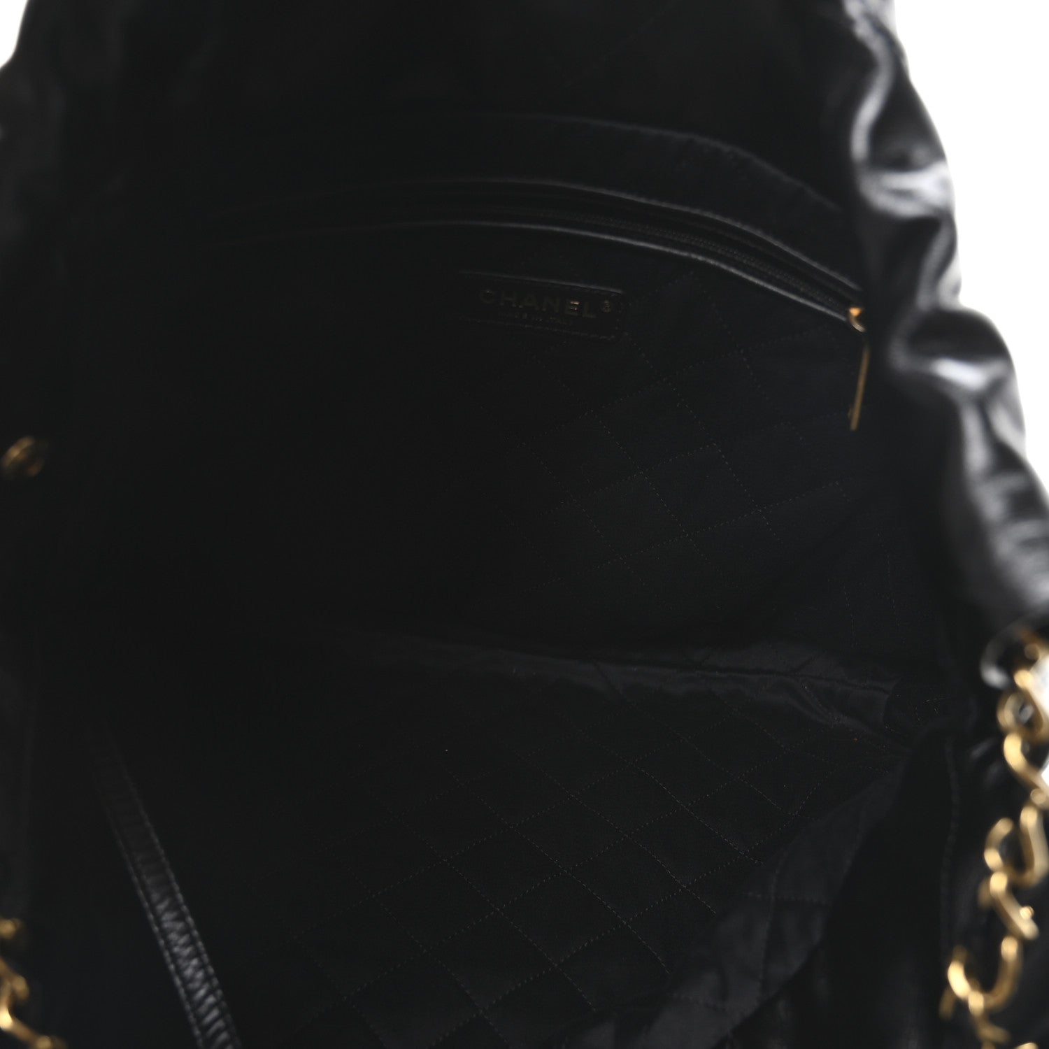 Shiny Calfskin Quilted Chanel 22 Black