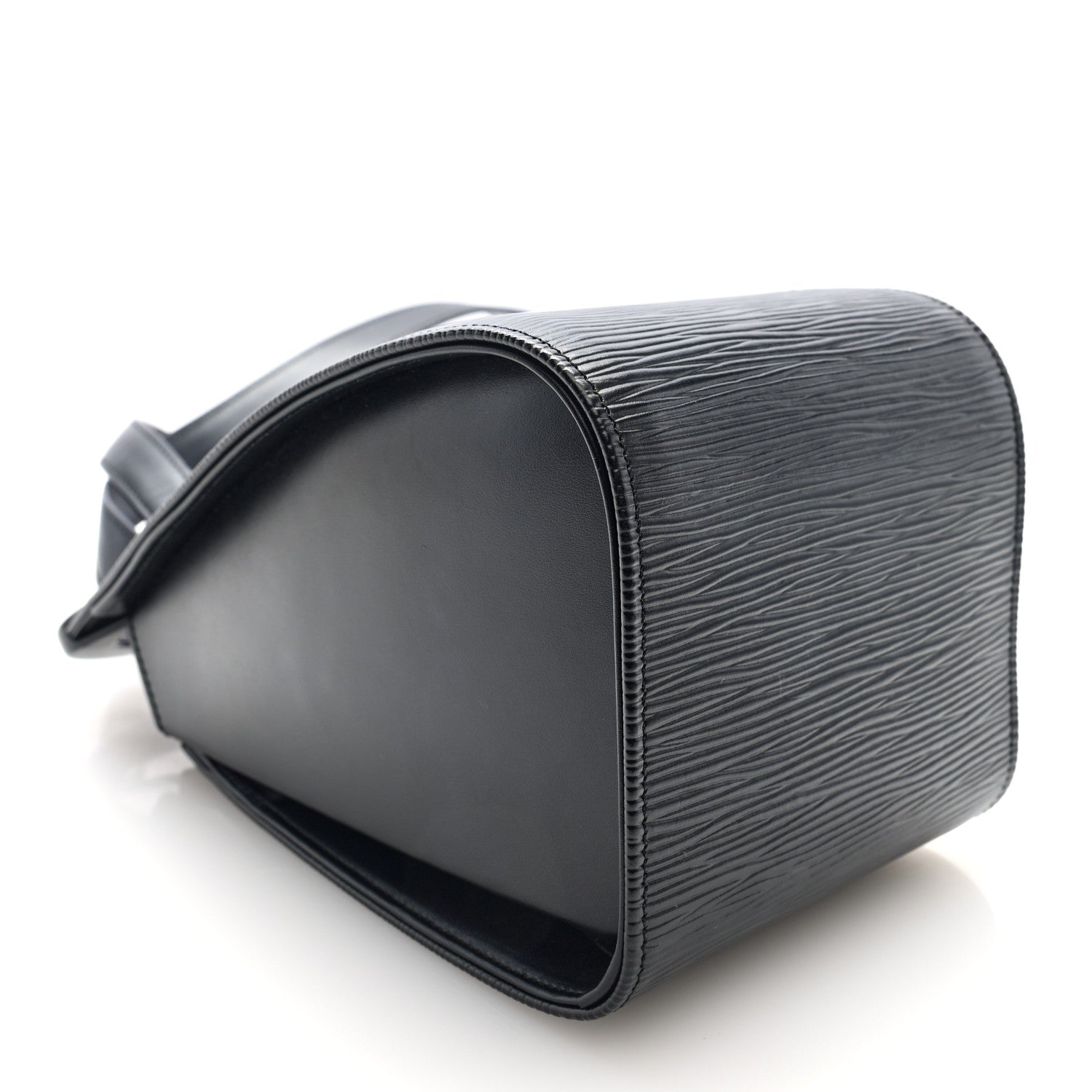 Epi Minuit Black