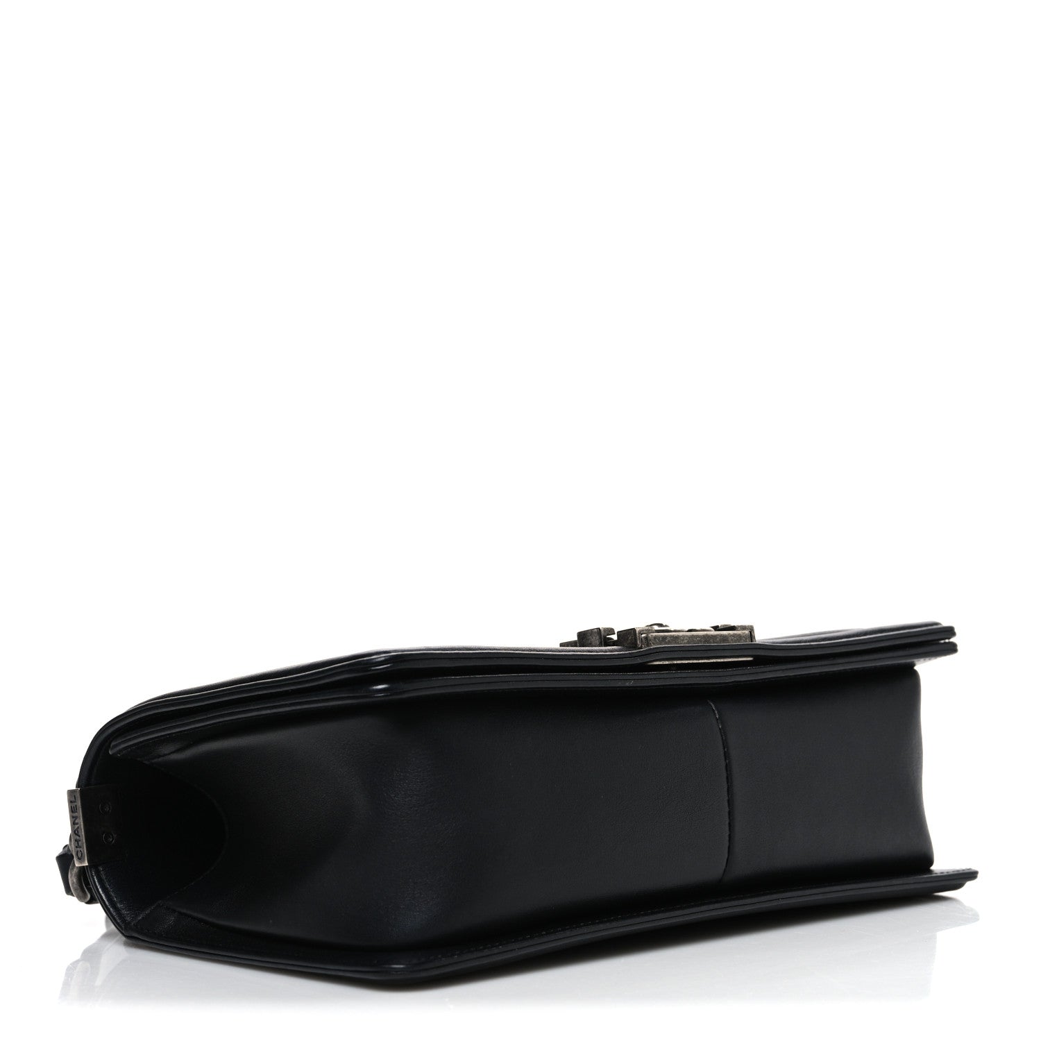 Calfskin Chevron Quilted Medium Boy Flap Black